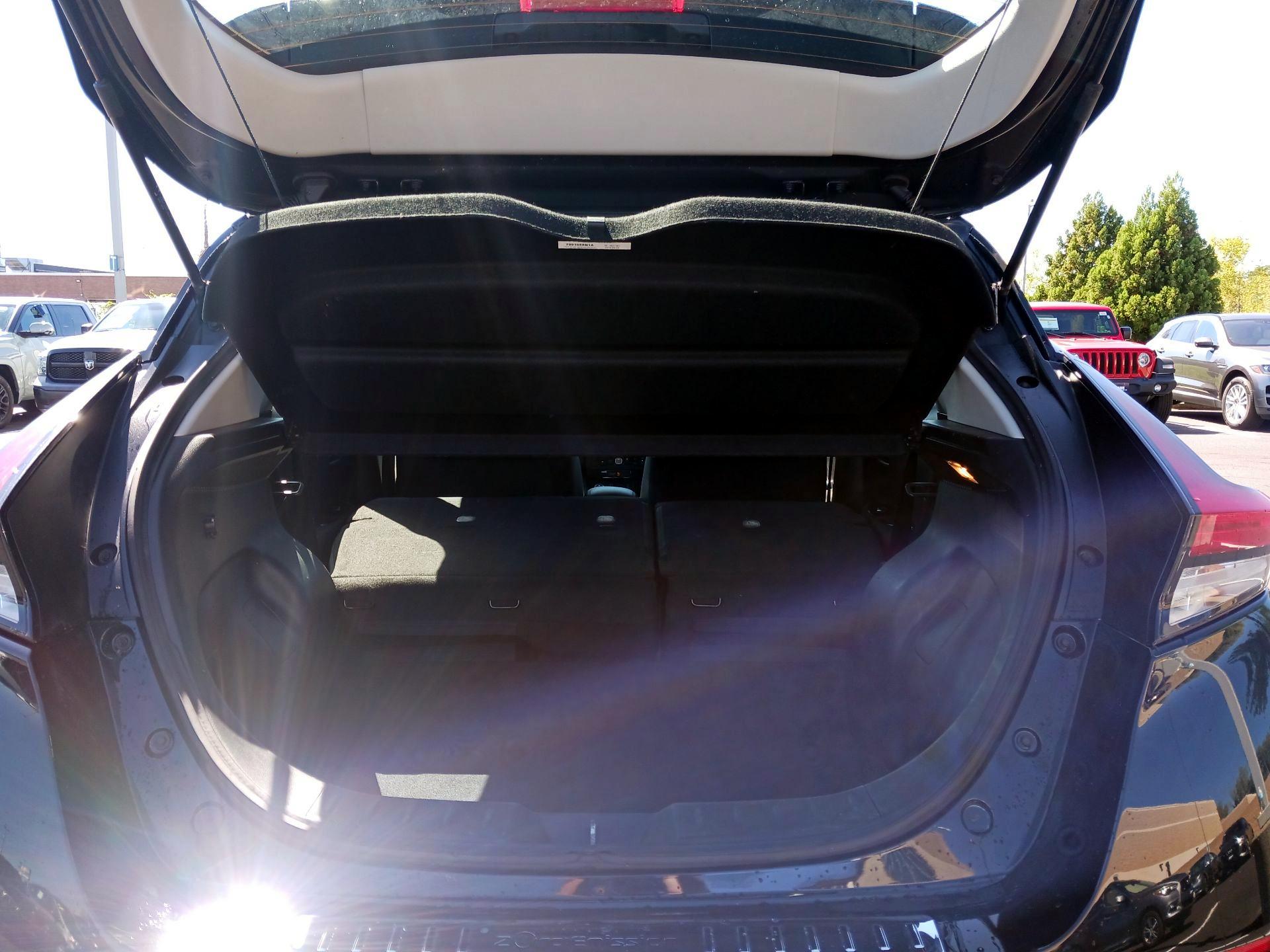 Thumbnail: 2019 Nissan Leaf - 20