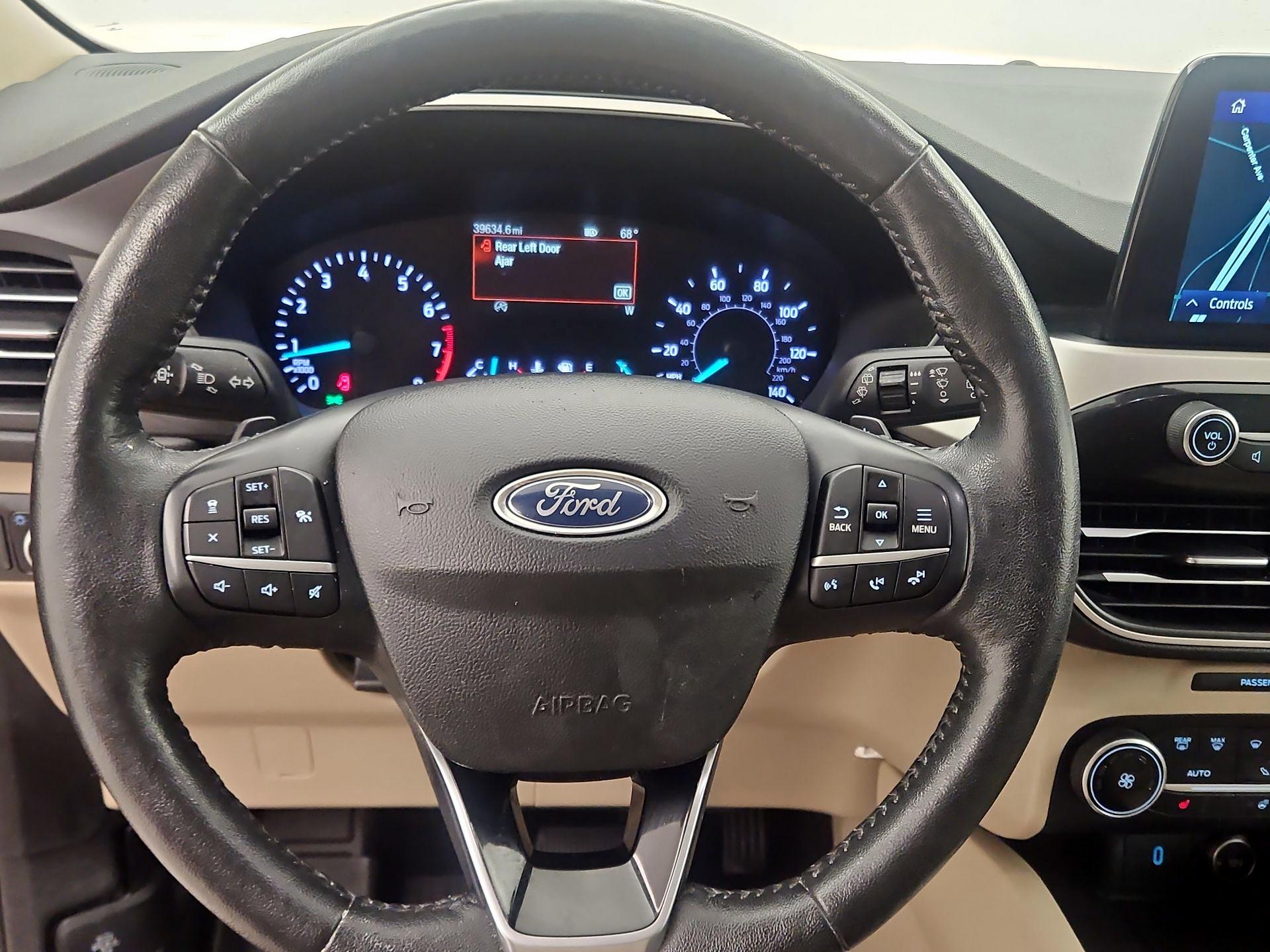 Thumbnail: 2020 Ford Escape - 10