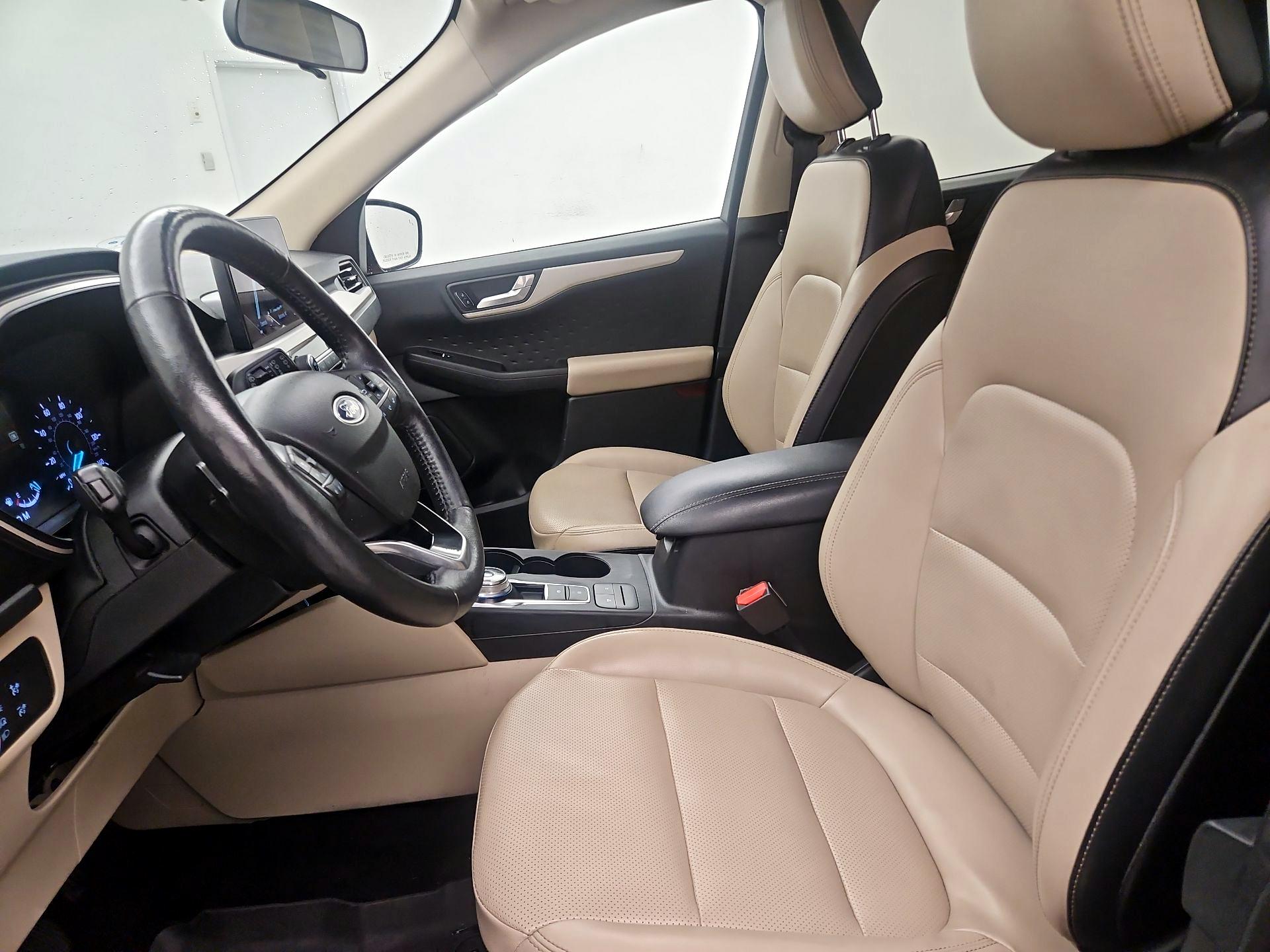 Thumbnail: 2020 Ford Escape - 11