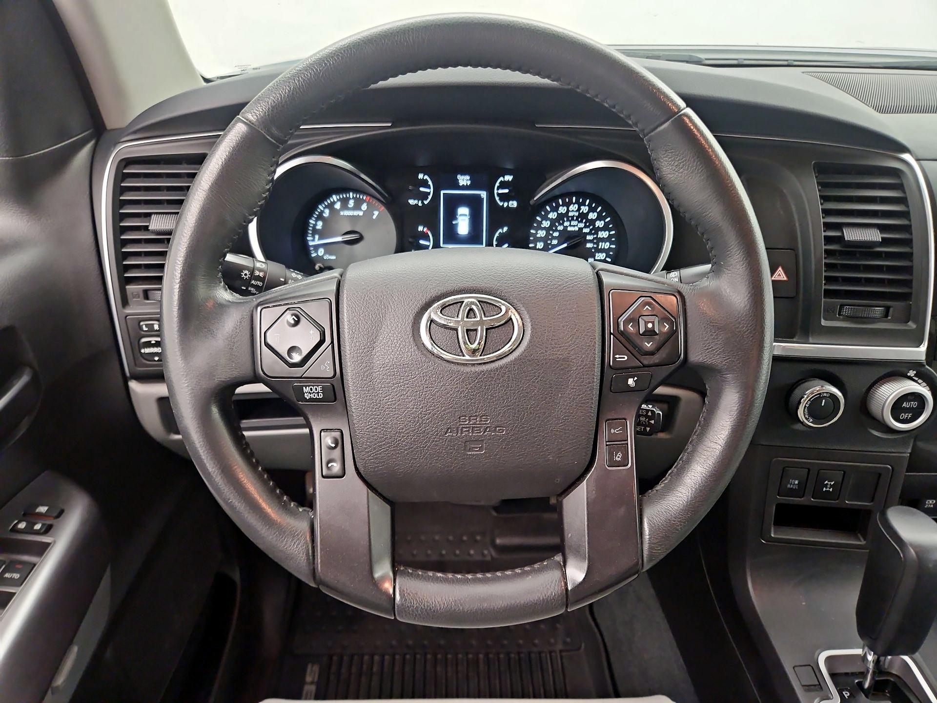 Thumbnail: 2022 Toyota Sequoia - 10