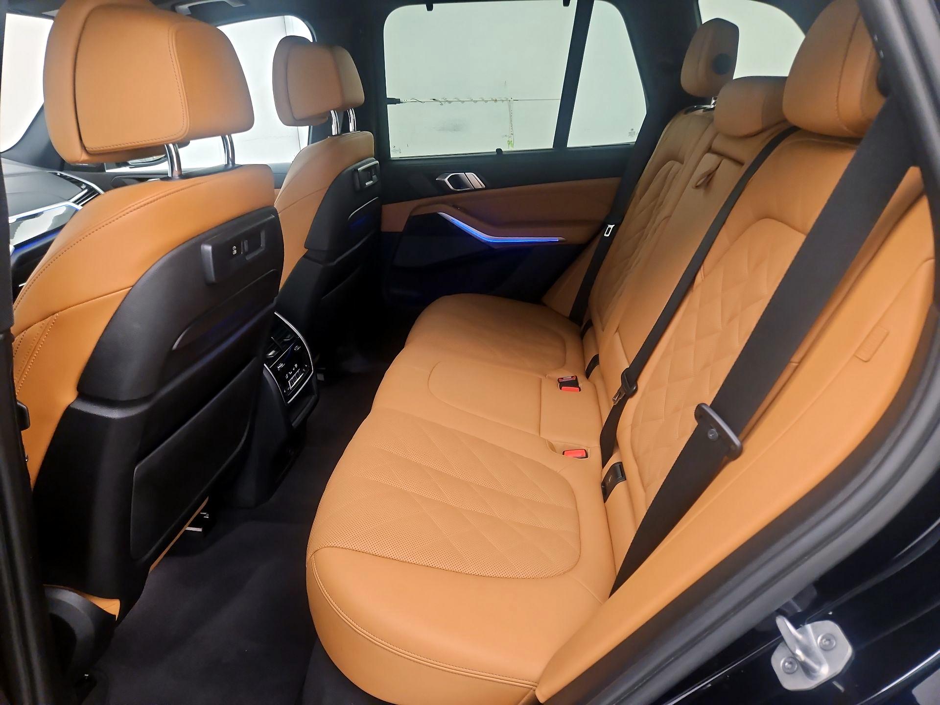 Thumbnail: 2023 BMW X5 - 19