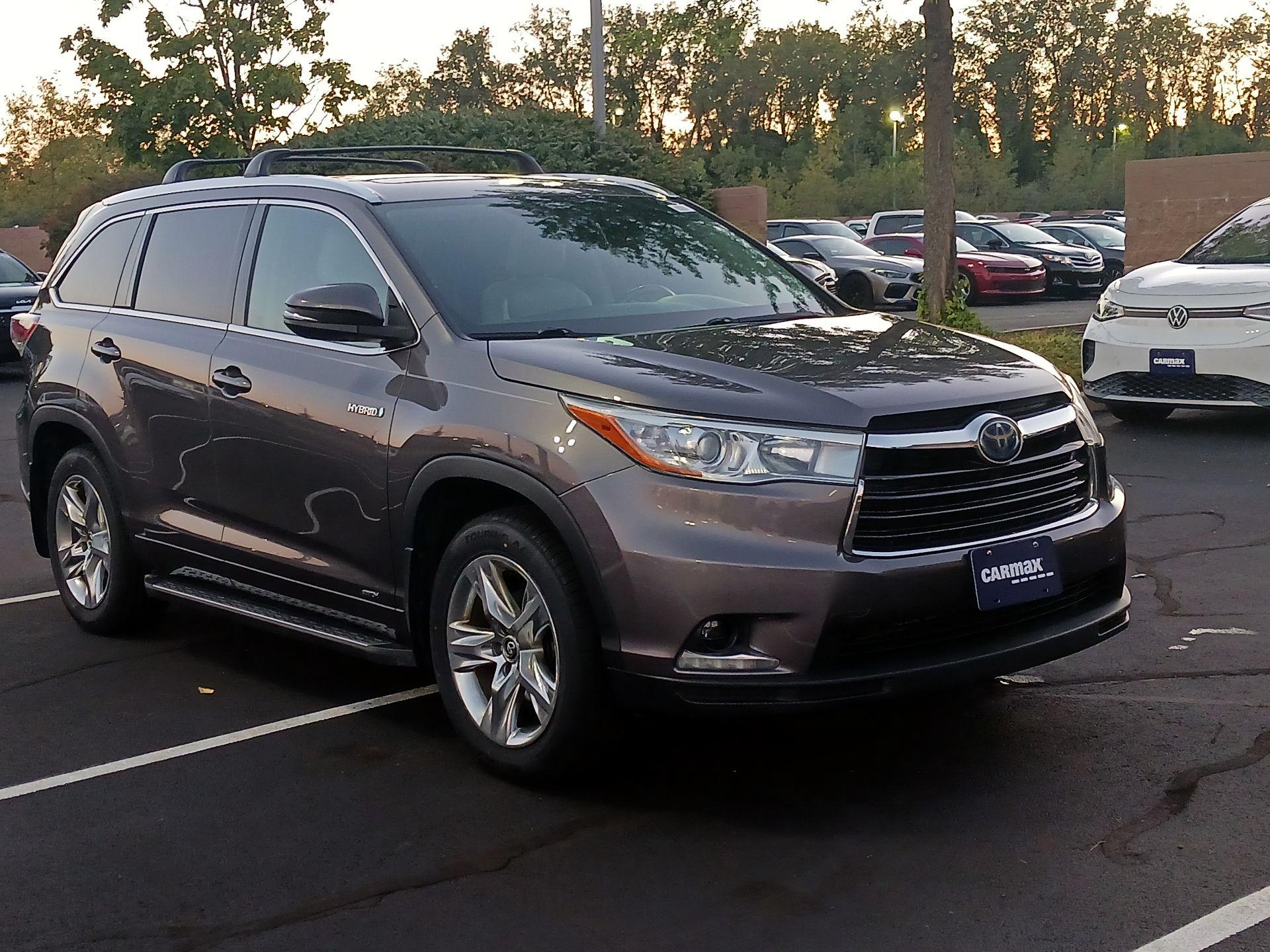 Thumbnail: 2016 Toyota Highlander - 1
