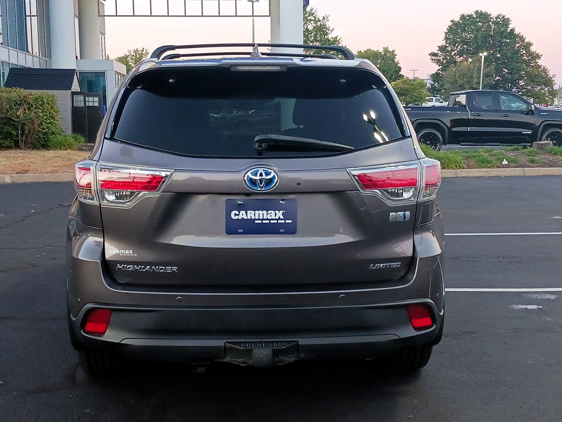 Thumbnail: 2016 Toyota Highlander - 6