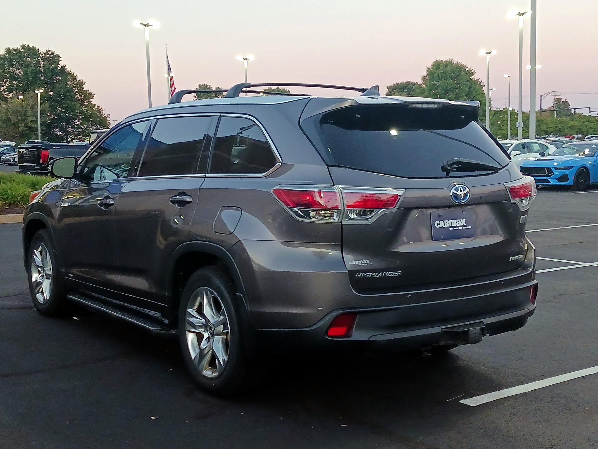Thumbnail: 2016 Toyota Highlander - 7