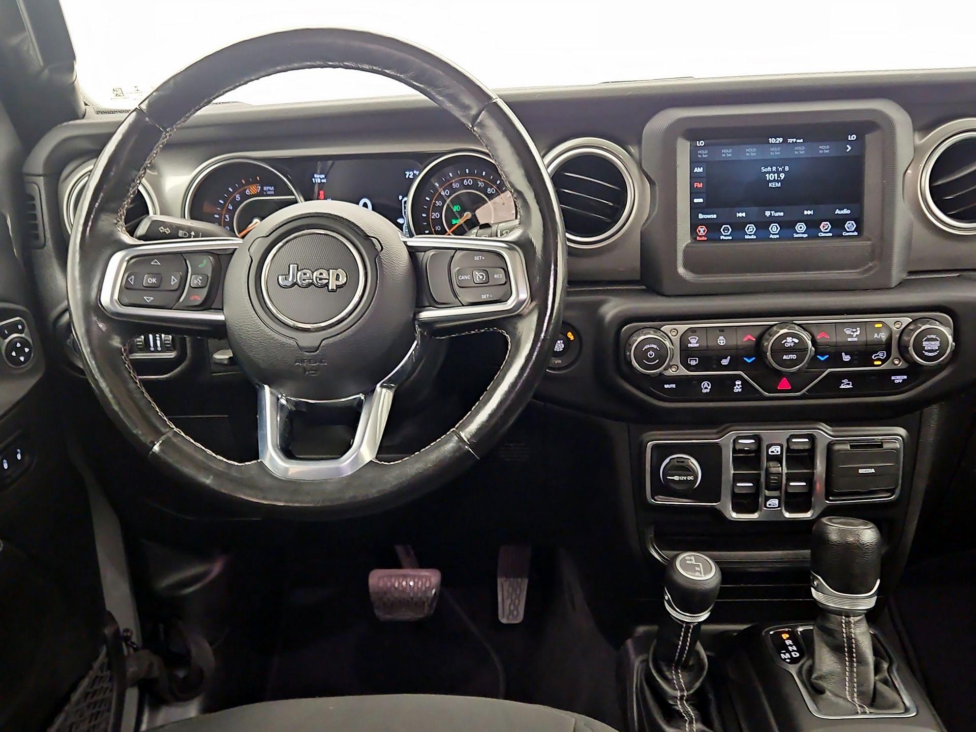 Thumbnail: 2021 Jeep Wrangler - 10