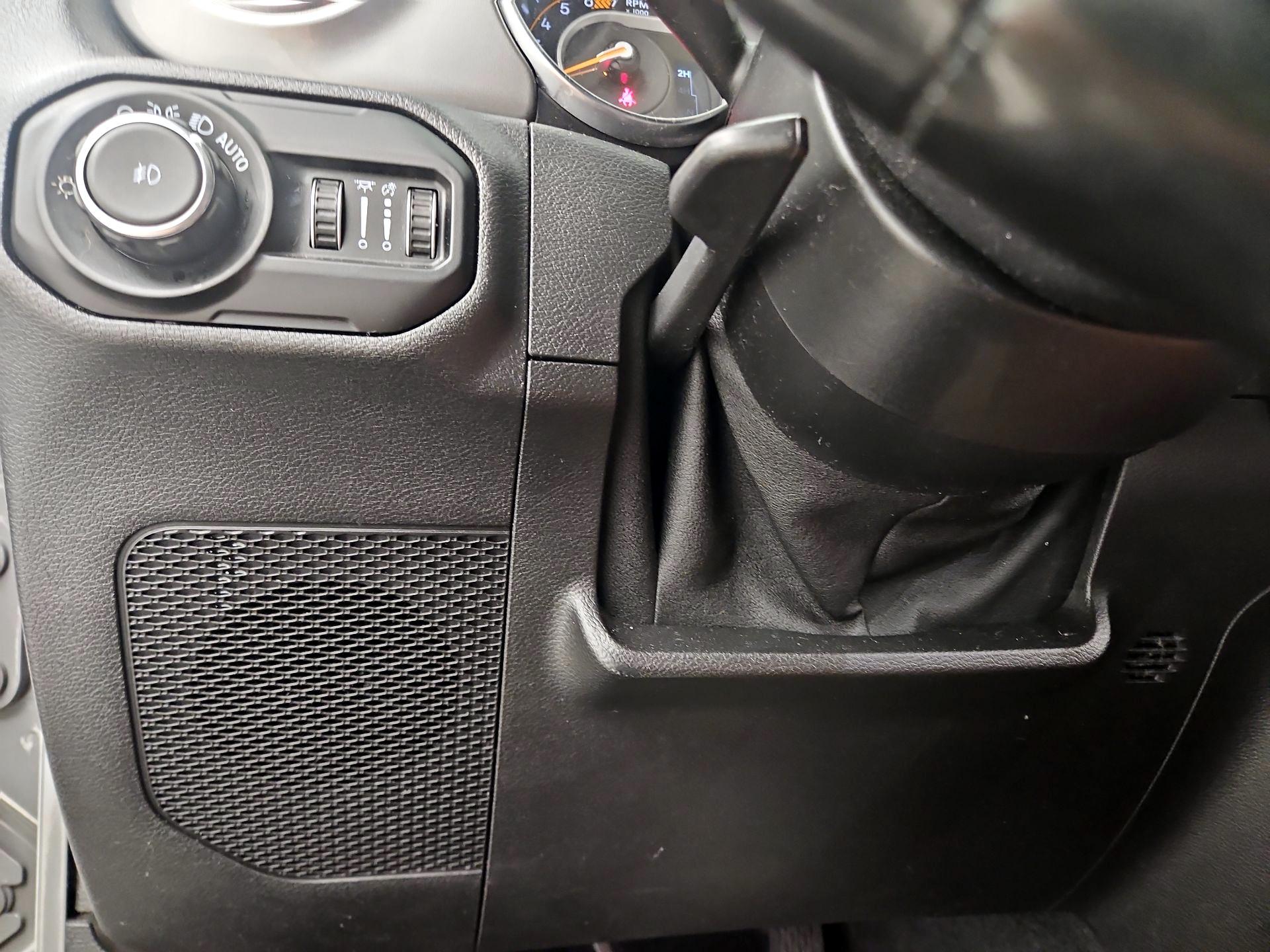 Thumbnail: 2021 Jeep Wrangler - 13