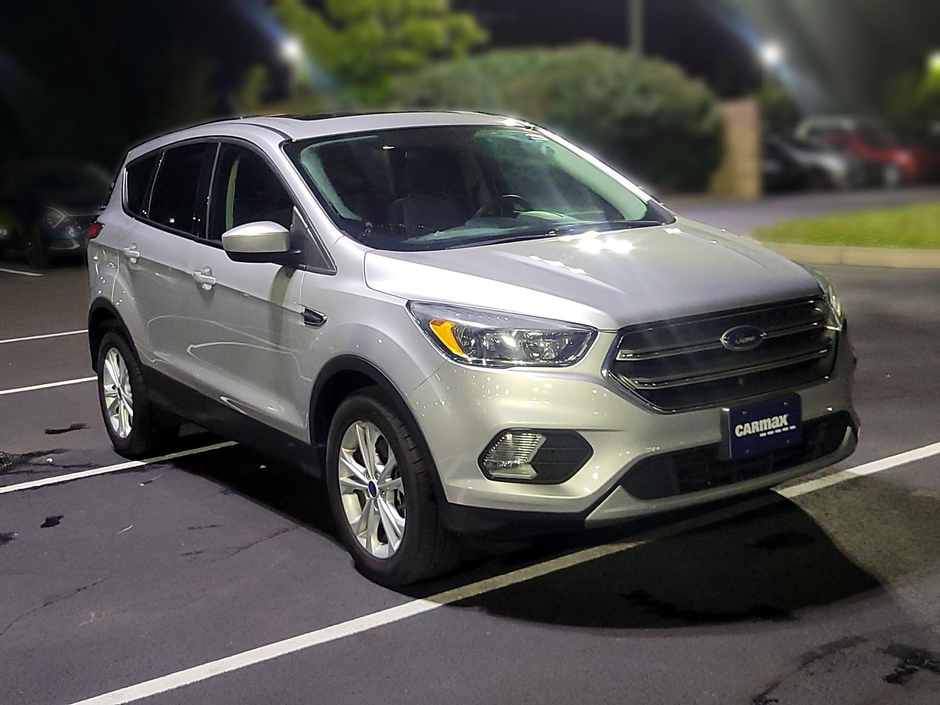 Thumbnail: 2017 Ford Escape - 1