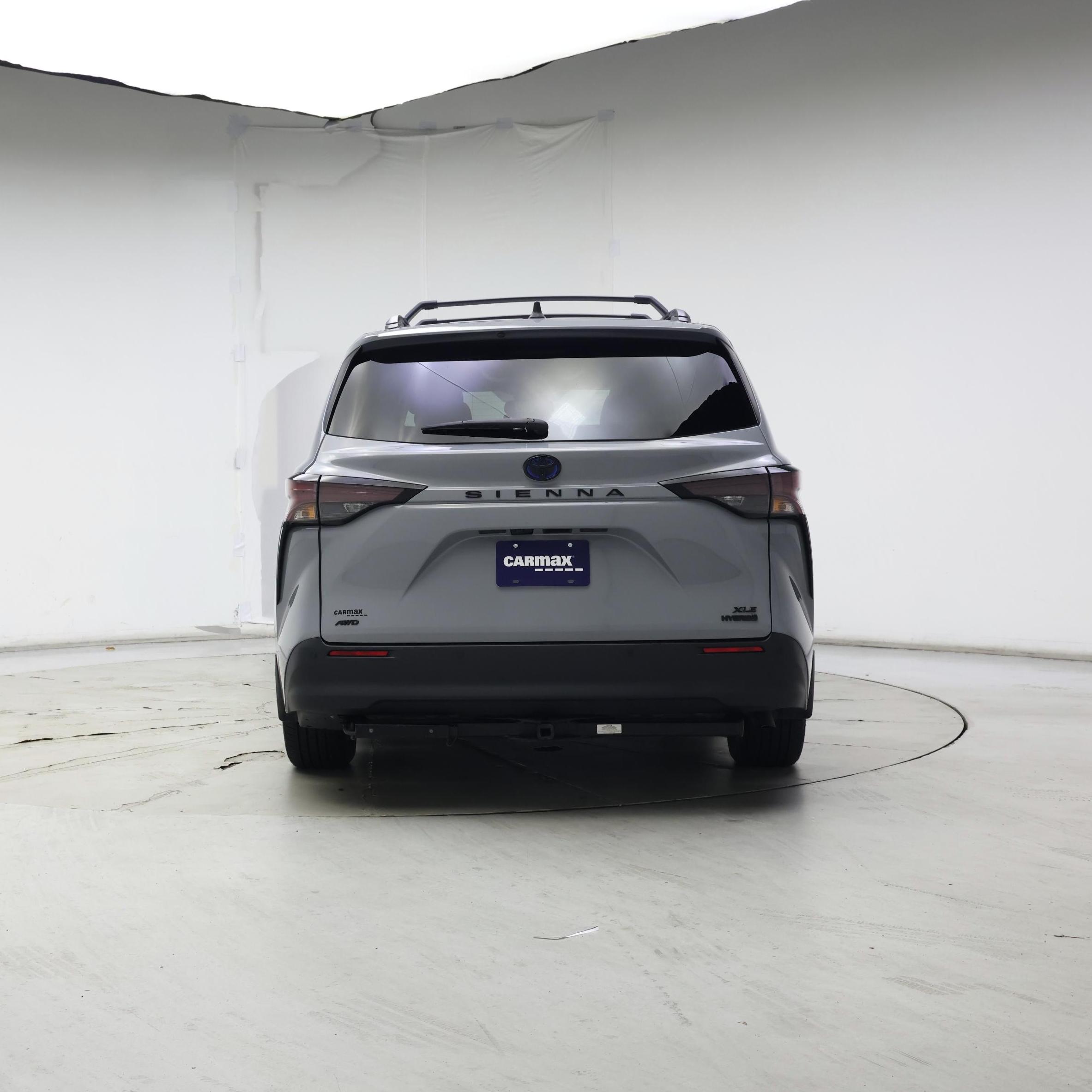Thumbnail: 2023 Toyota Sienna - 6