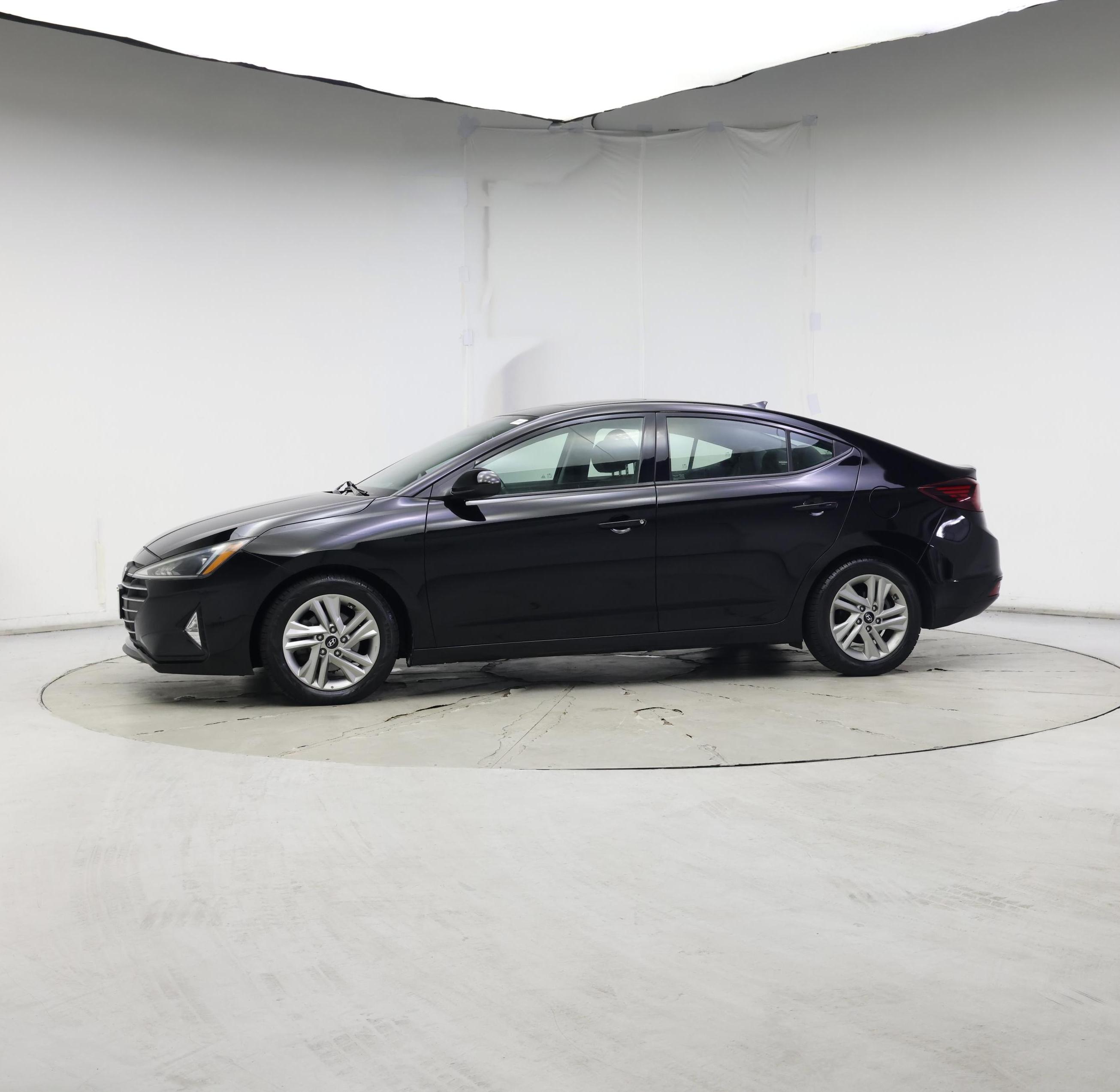 Thumbnail: 2020 Hyundai Elantra - 3