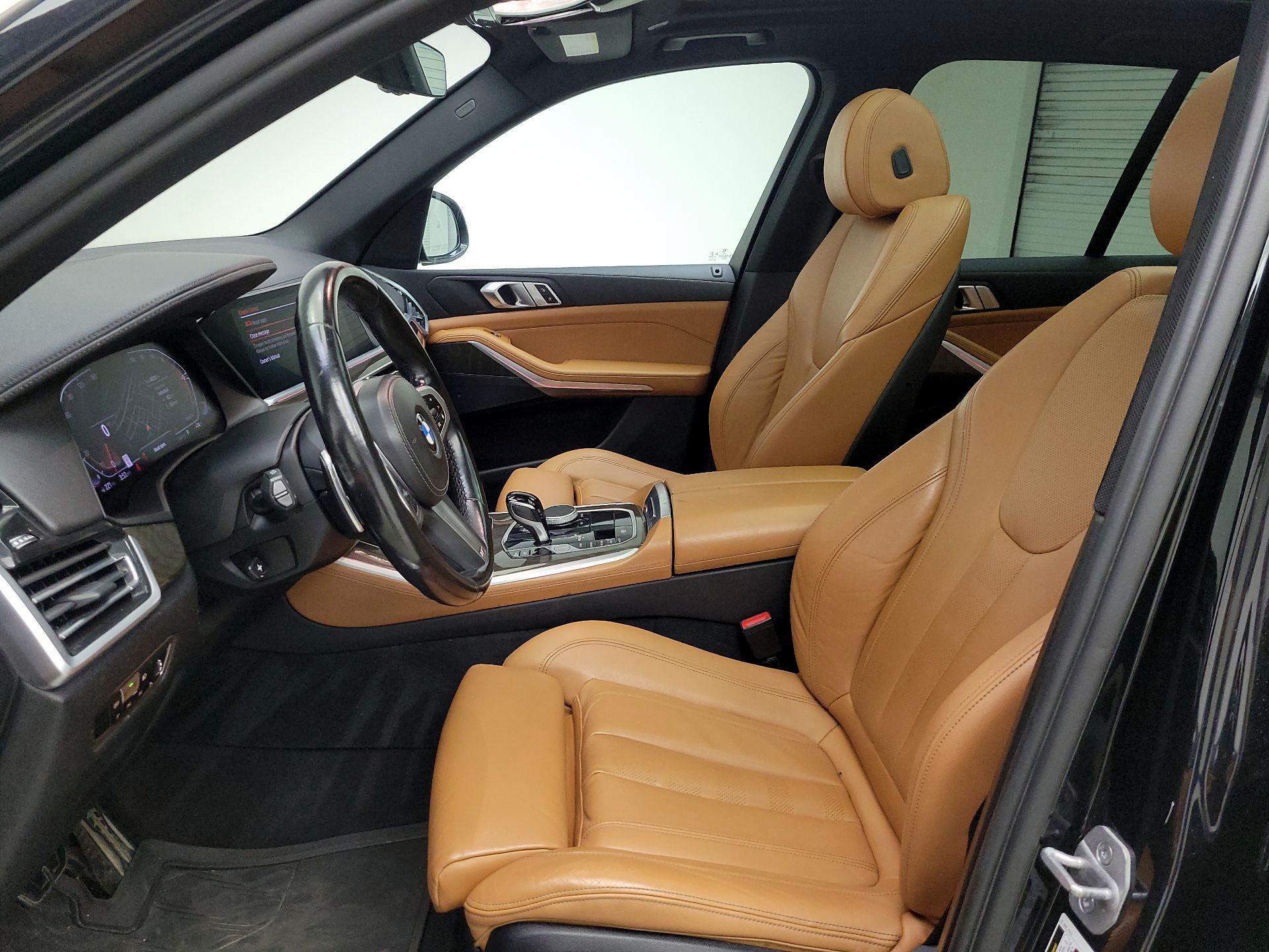 Thumbnail: 2022 BMW X5 - 11