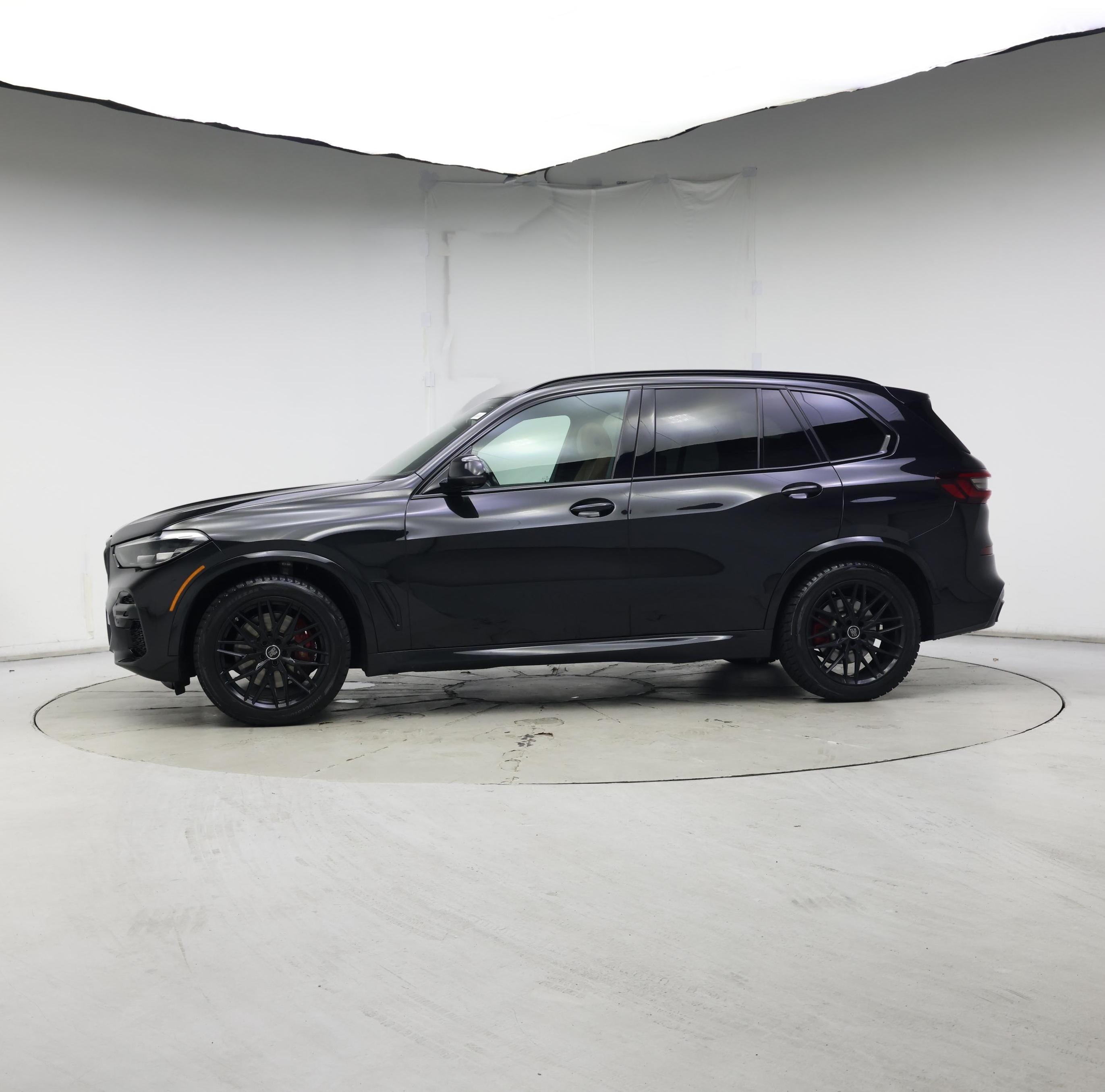 Thumbnail: 2022 BMW X5 - 3
