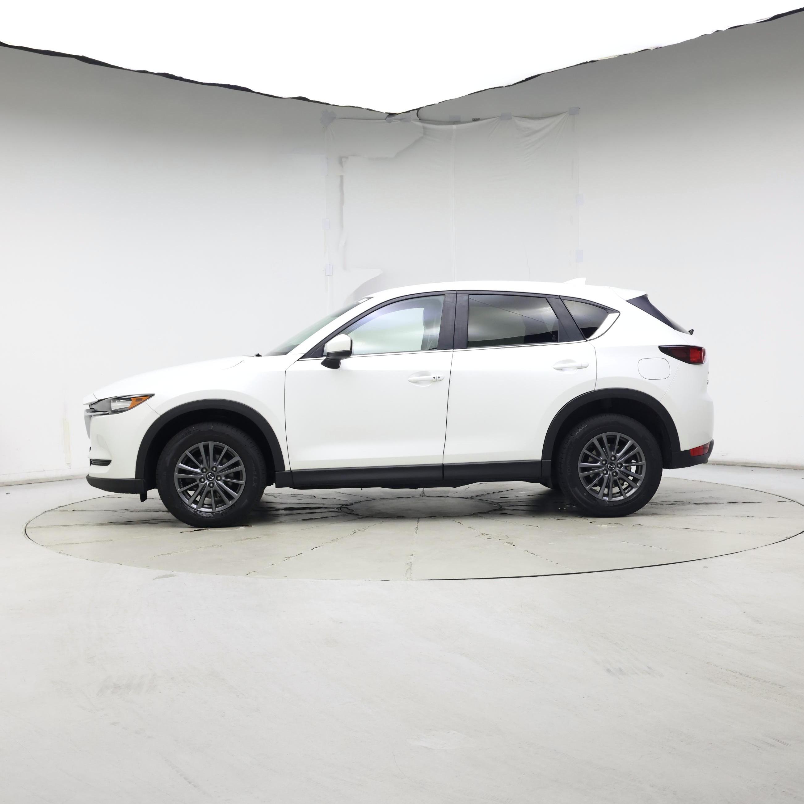 Thumbnail: 2021 Mazda CX-5 - 3