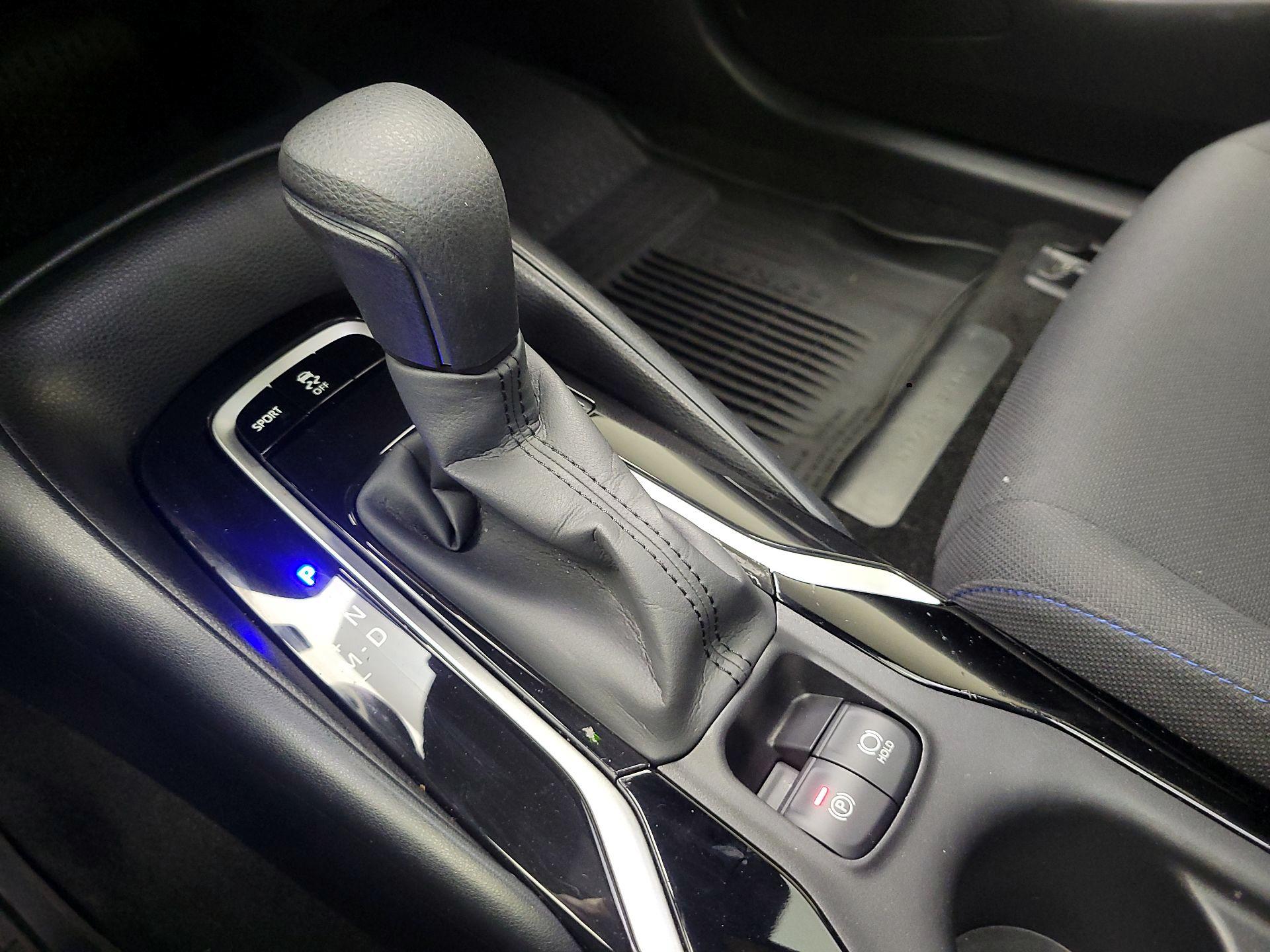 Thumbnail: 2022 Toyota Corolla - 18