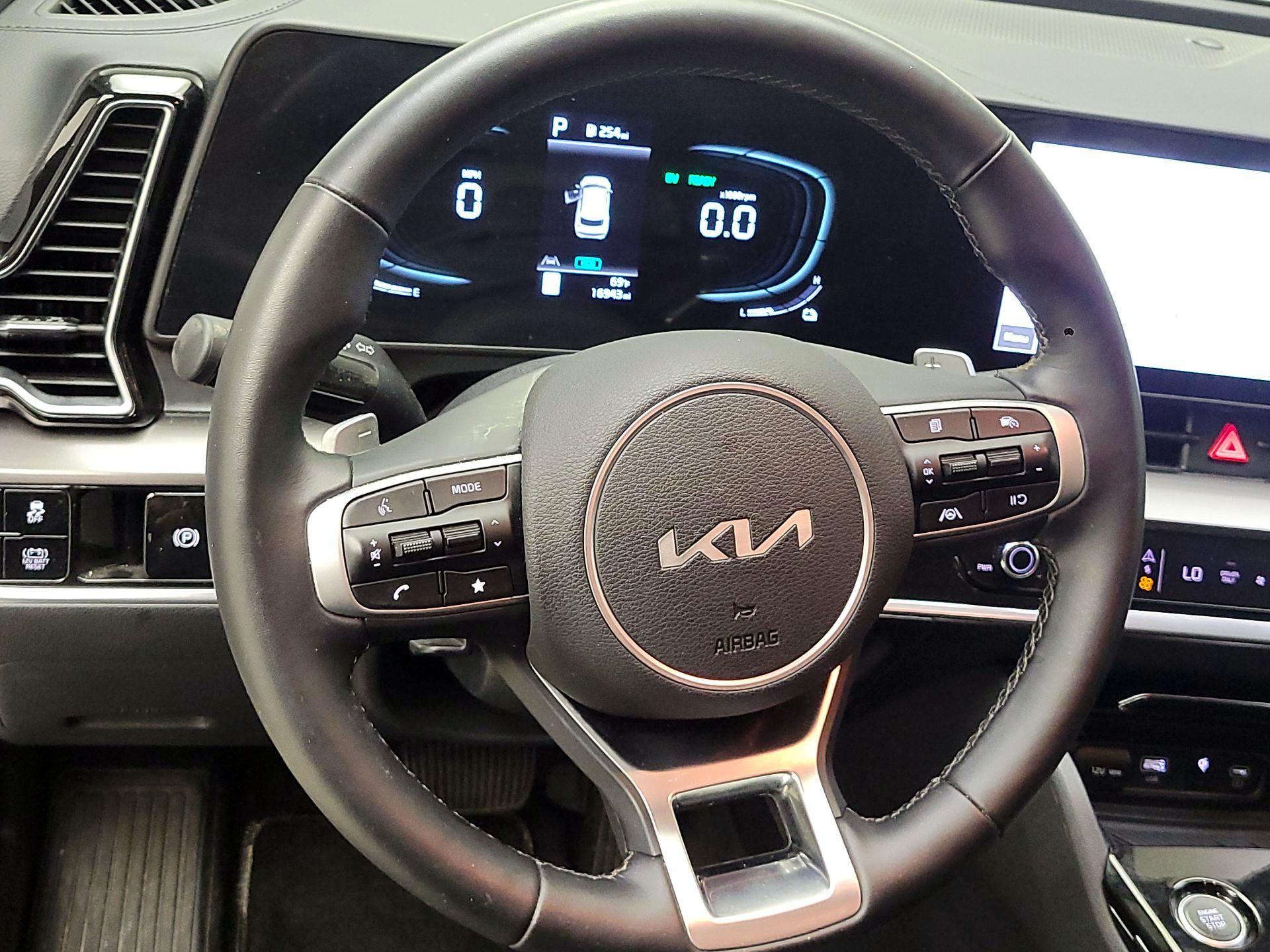 Thumbnail: 2023 Kia Sportage - 10