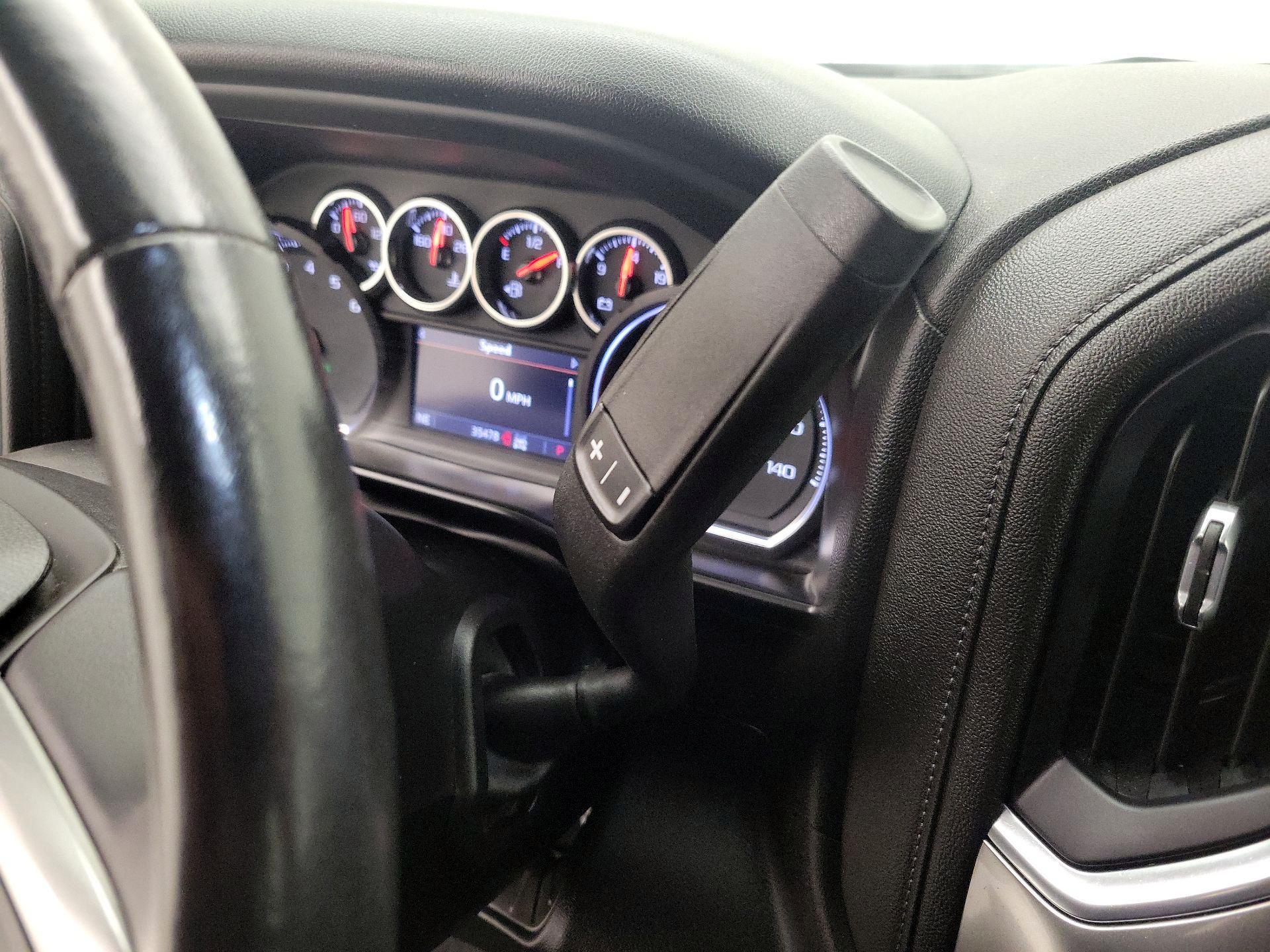 Thumbnail: 2019 Chevrolet Silverado 1500 - 17