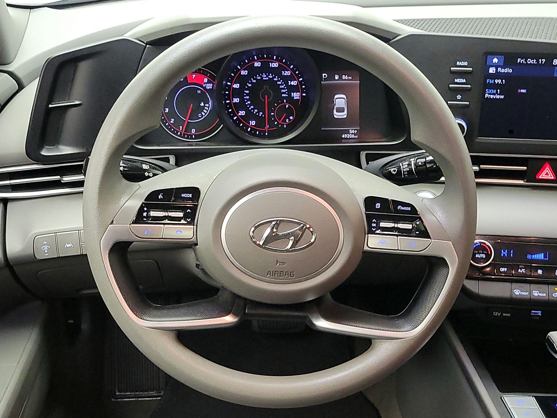 Thumbnail: 2023 Hyundai Elantra - 10