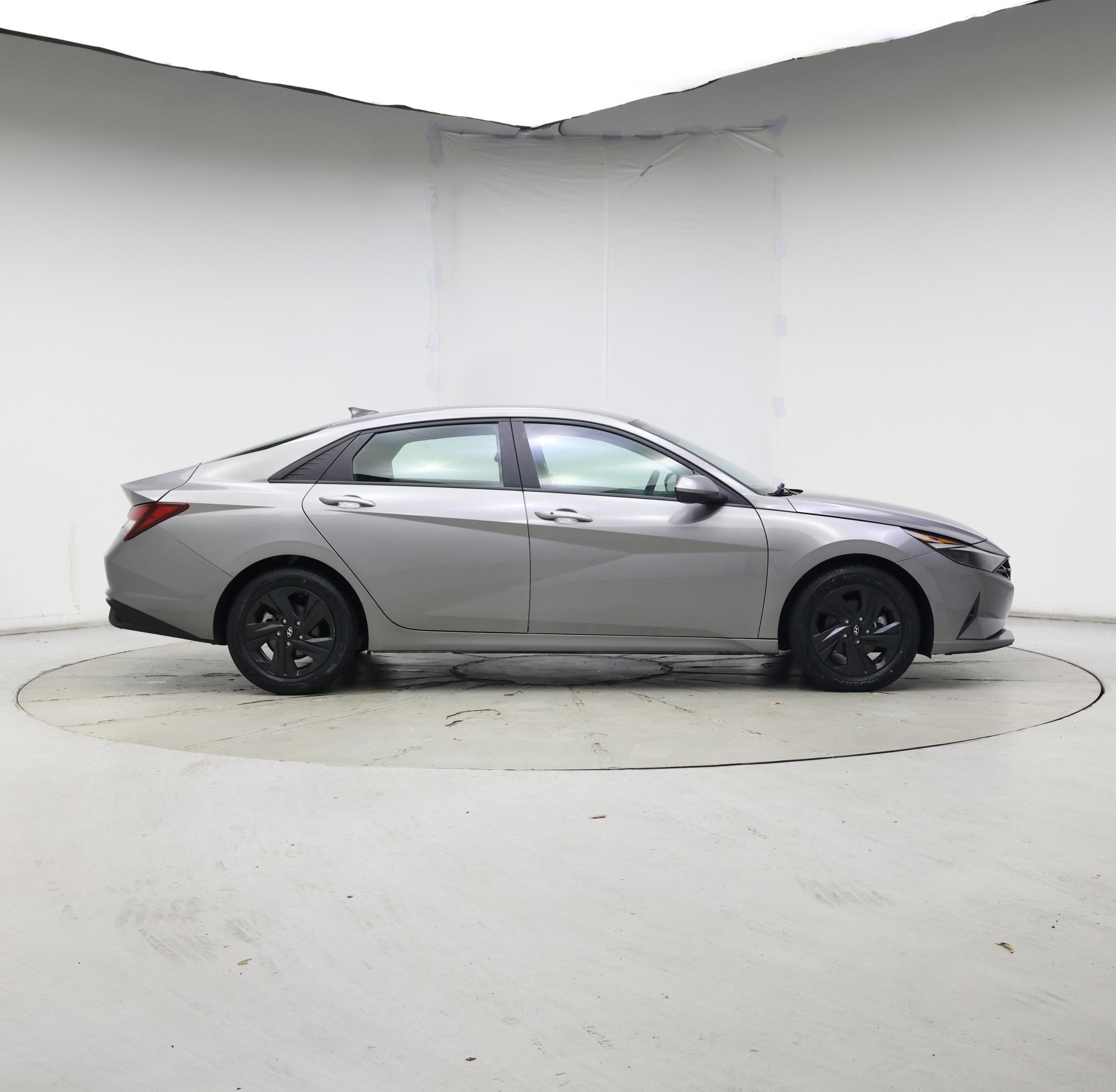 Thumbnail: 2023 Hyundai Elantra - 7