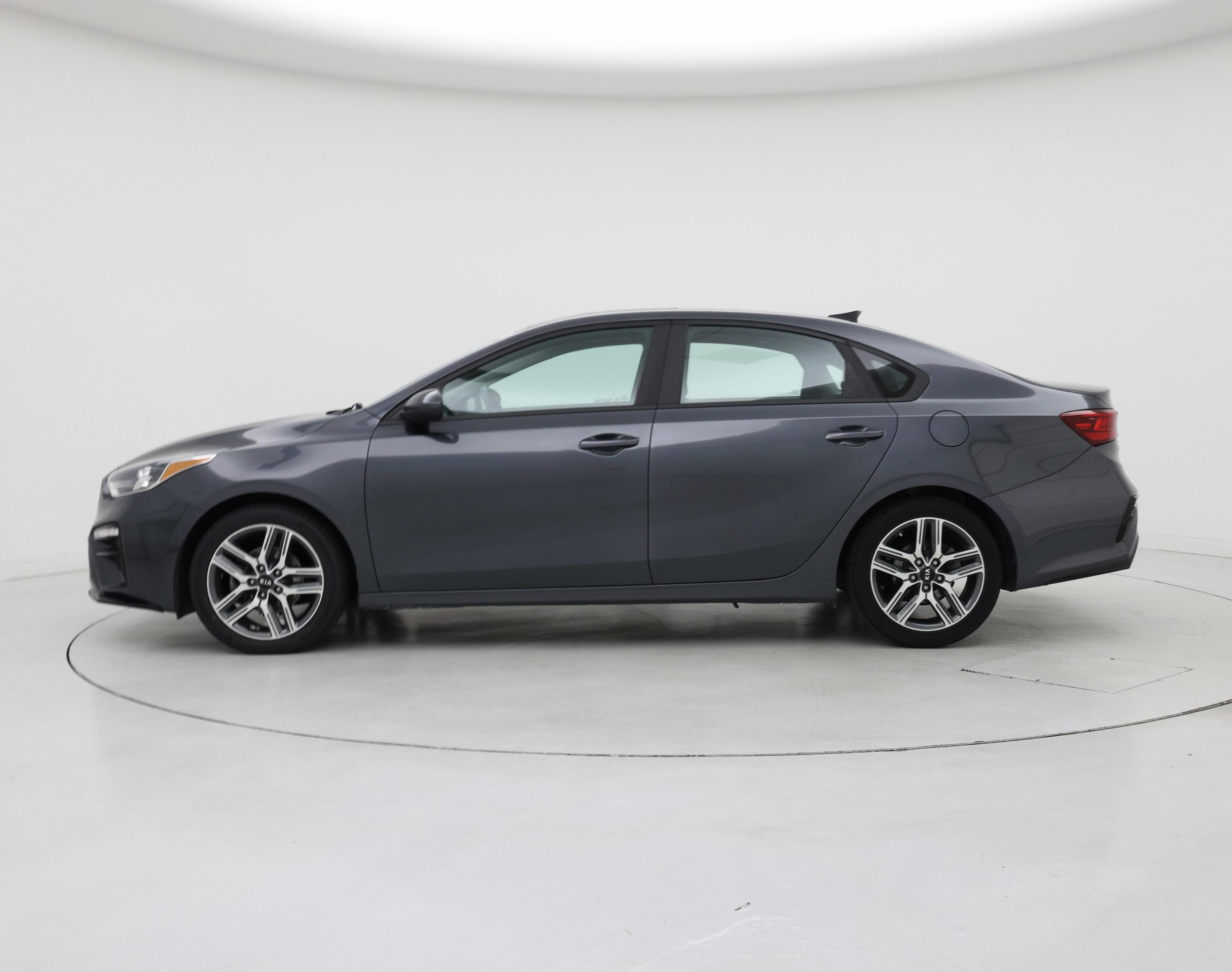 Thumbnail: 2019 Kia Forte - 3