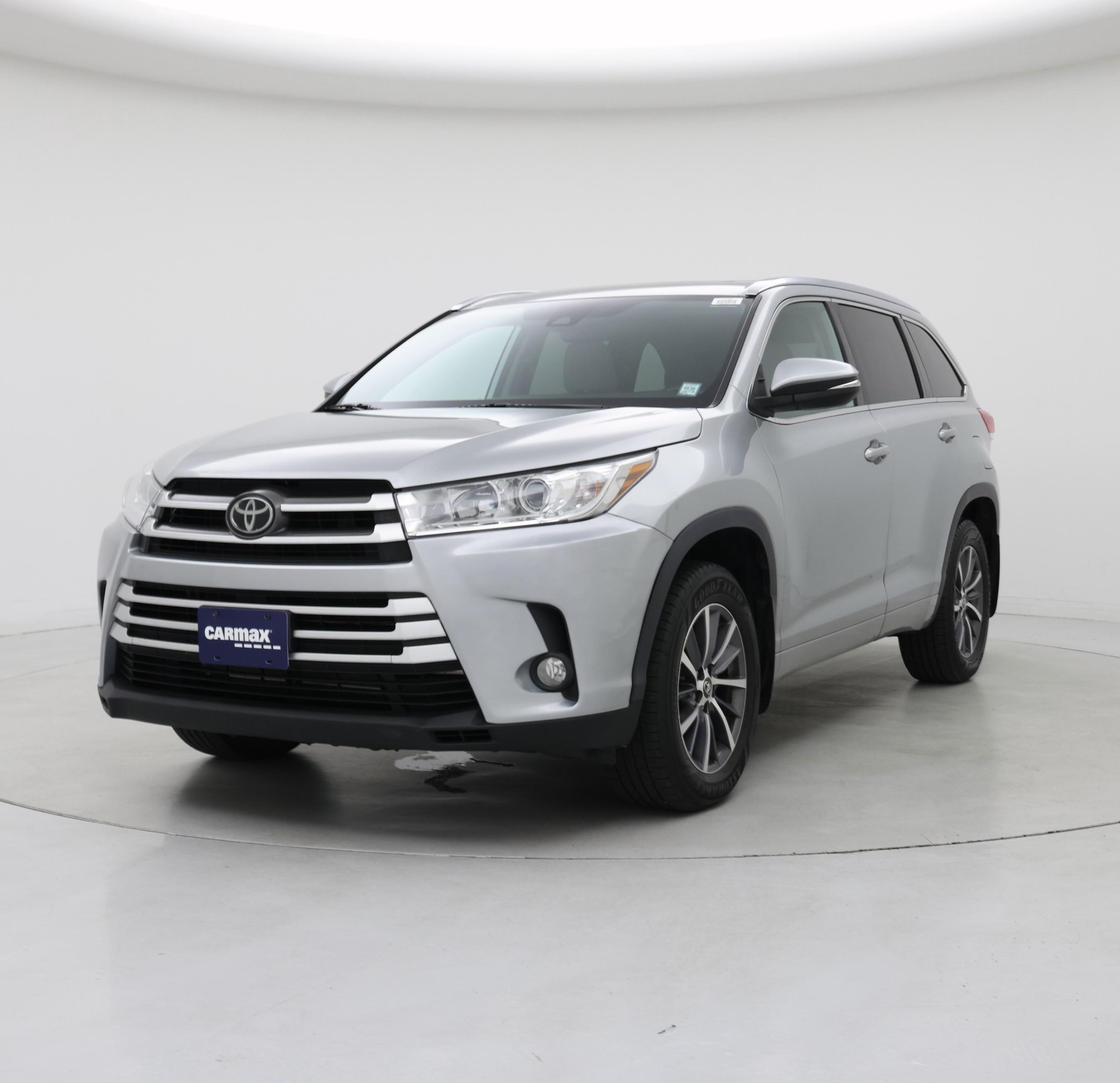 Thumbnail: 2018 Toyota Highlander - 4