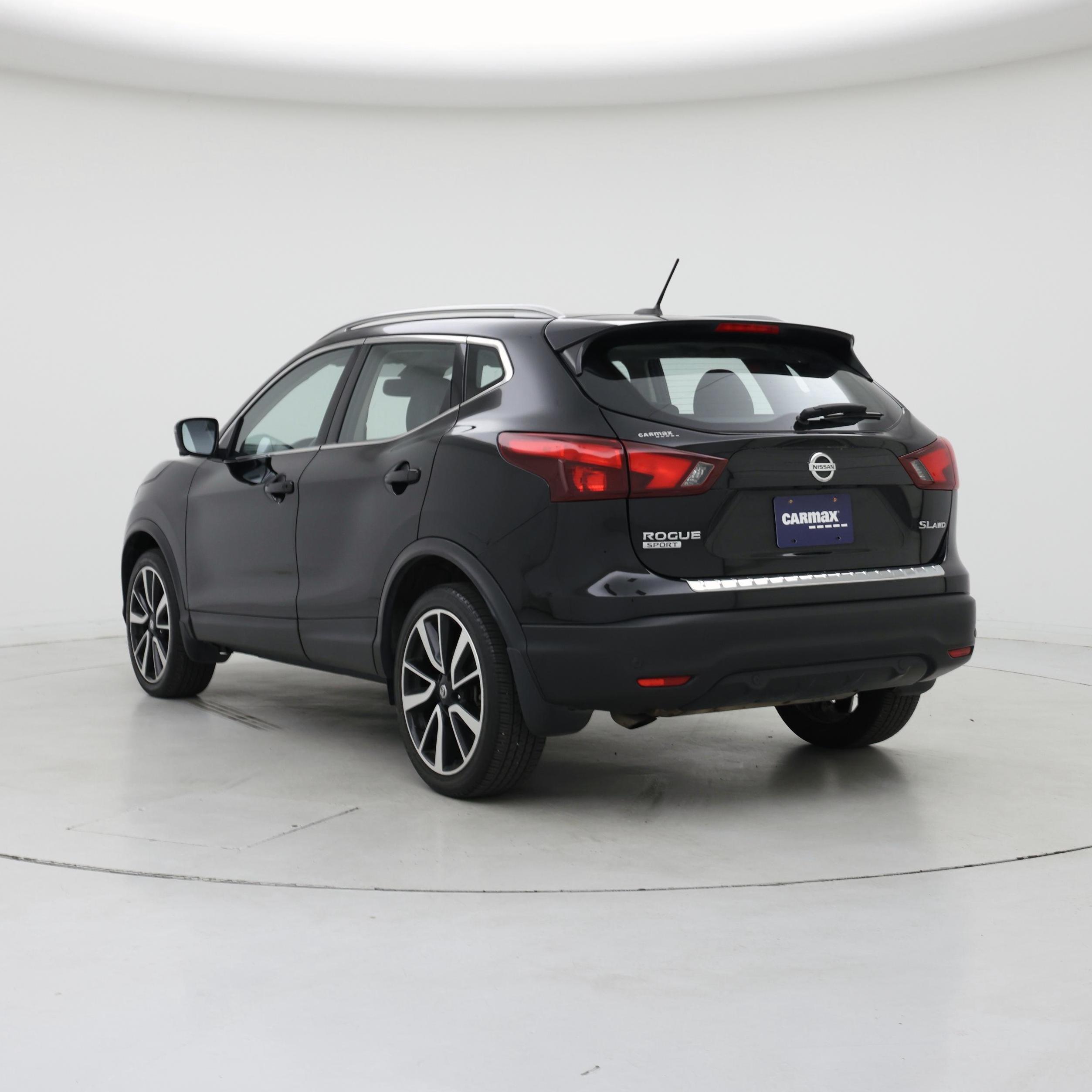 Thumbnail: 2019 Nissan Rogue Sport - 2