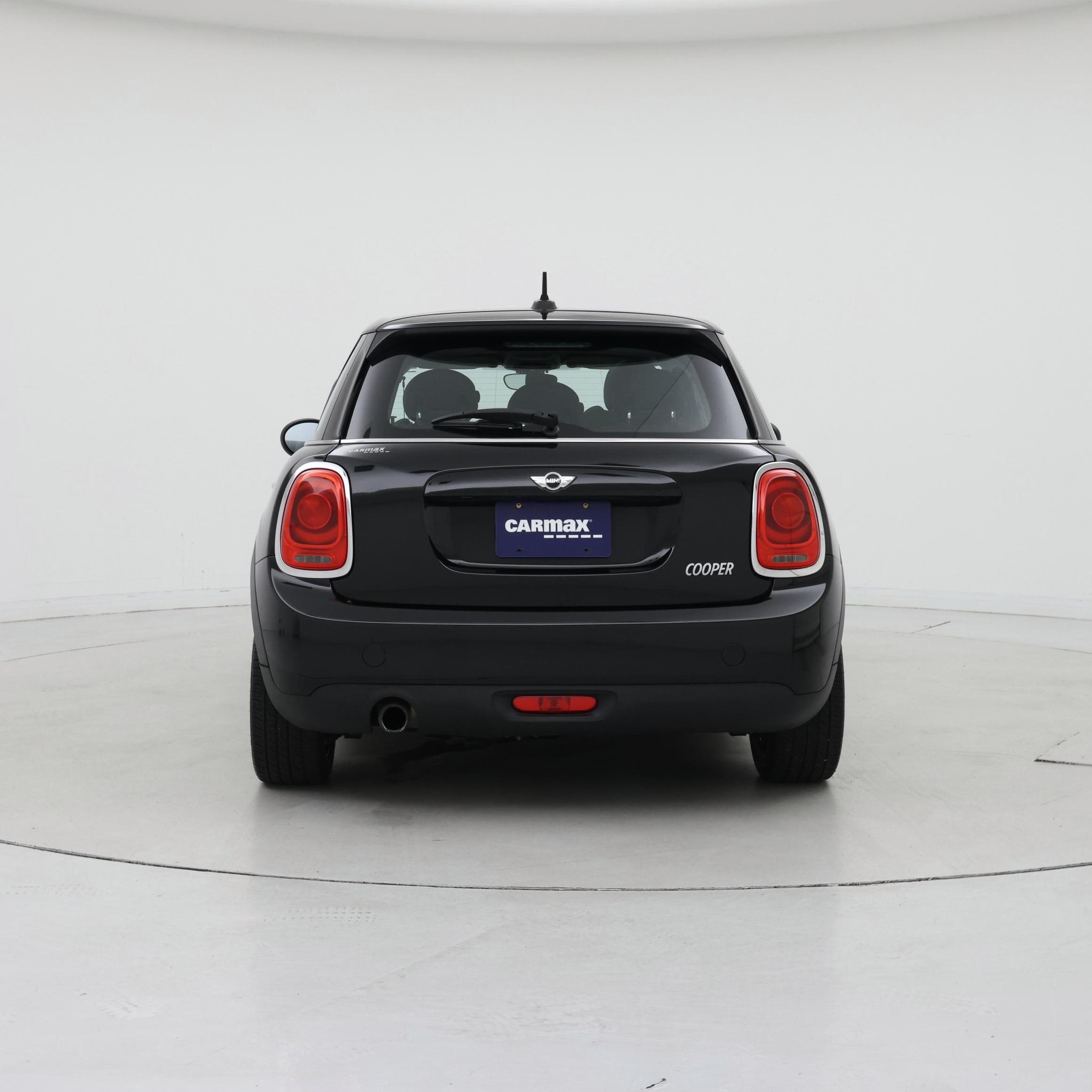 Thumbnail: 2016 MINI Cooper Hardtop - 6