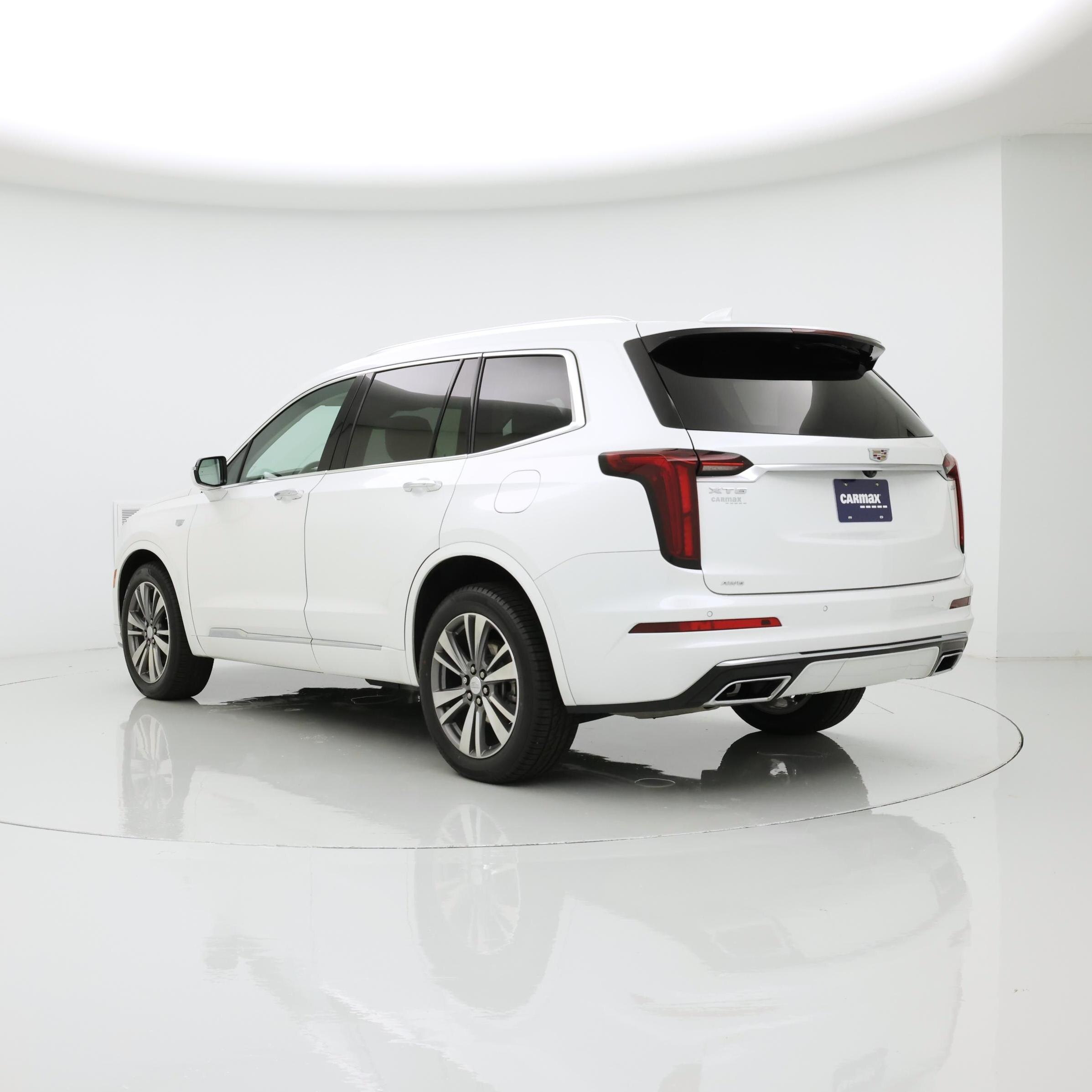 Thumbnail: 2021 Cadillac XT6 - 2