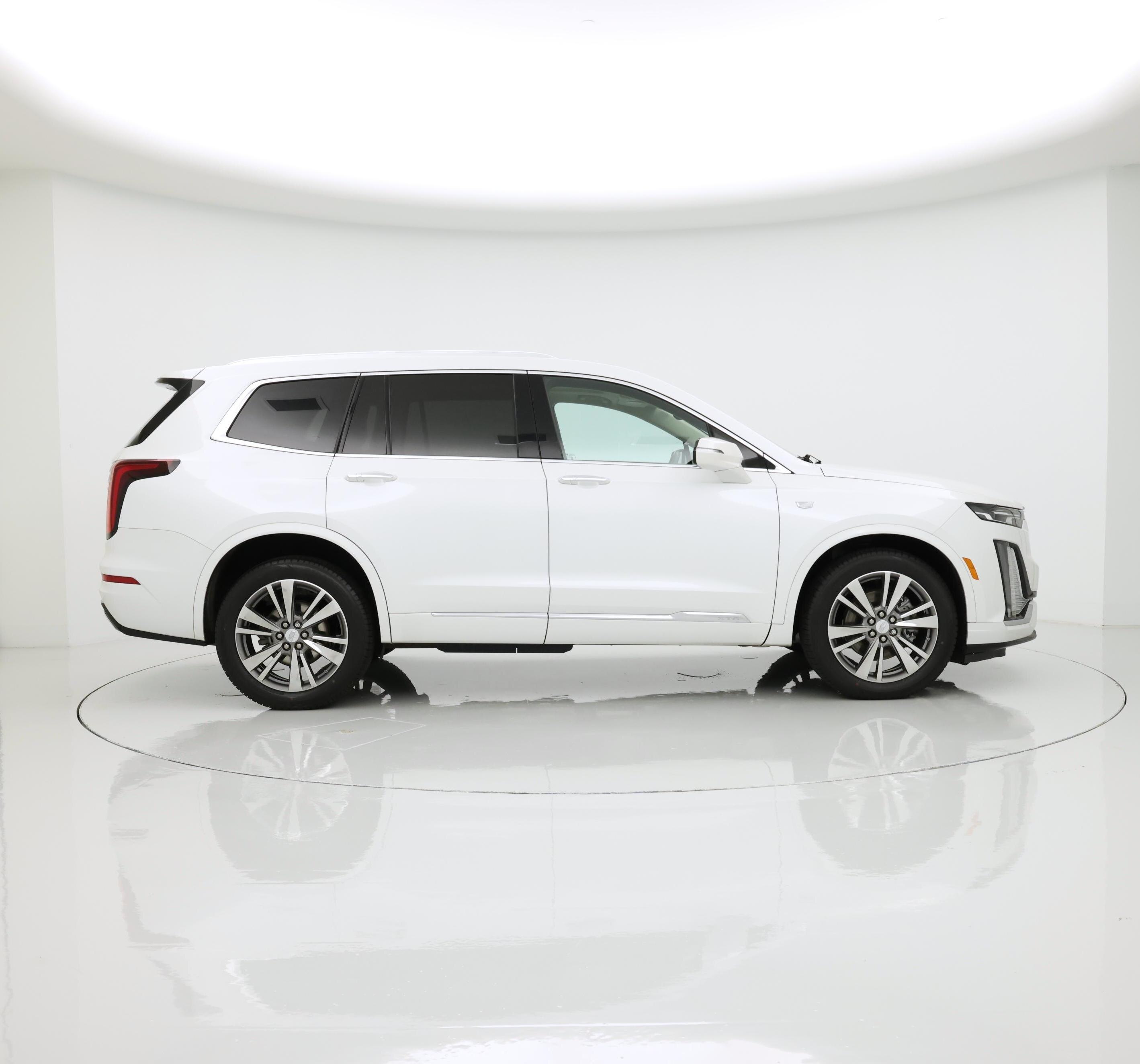 Thumbnail: 2021 Cadillac XT6 - 7