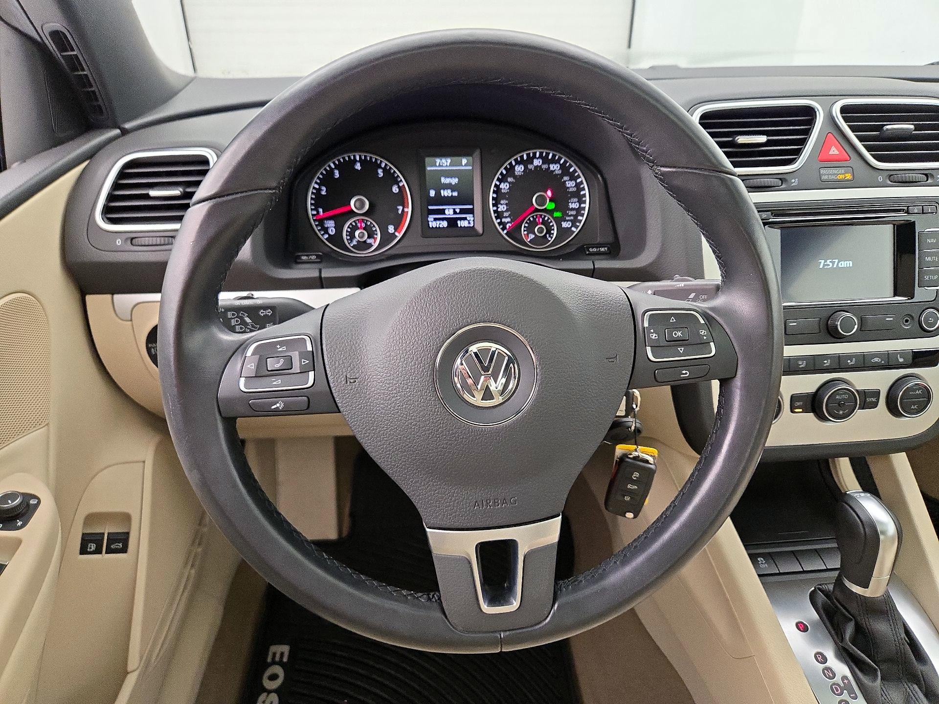 Thumbnail: 2016 Volkswagen Eos - 10