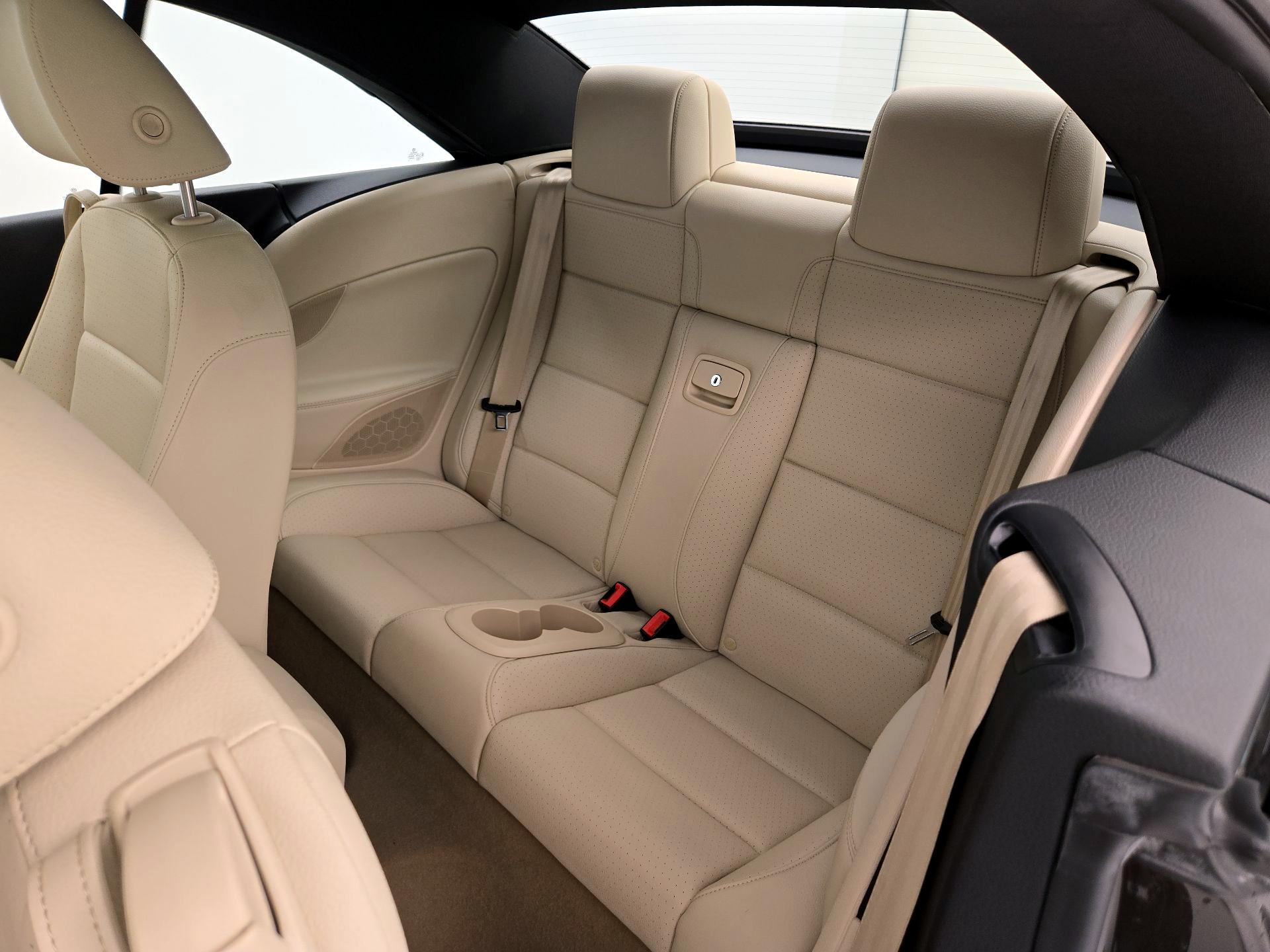 Thumbnail: 2016 Volkswagen Eos - 19