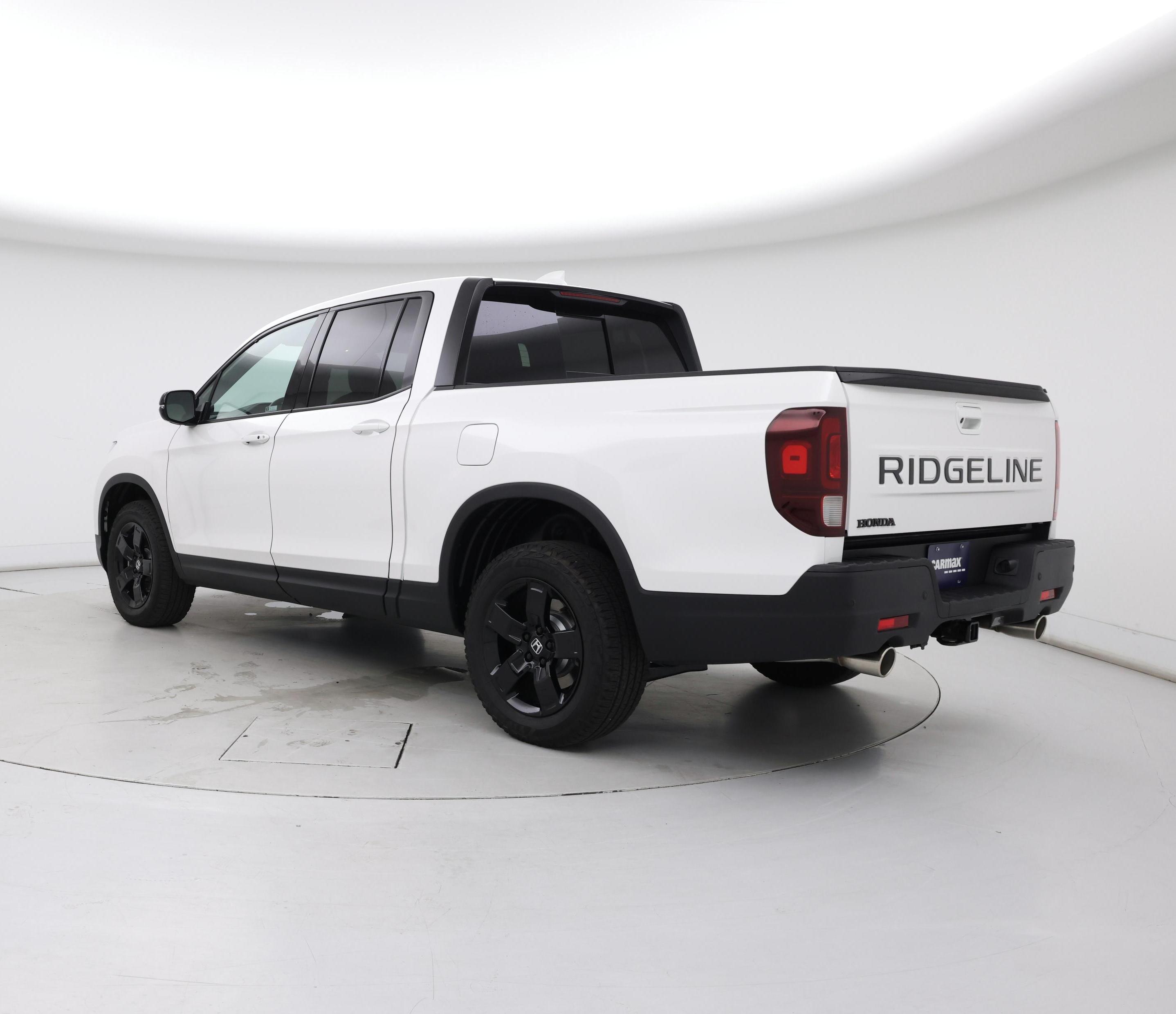 Thumbnail: 2025 Honda Ridgeline - 2