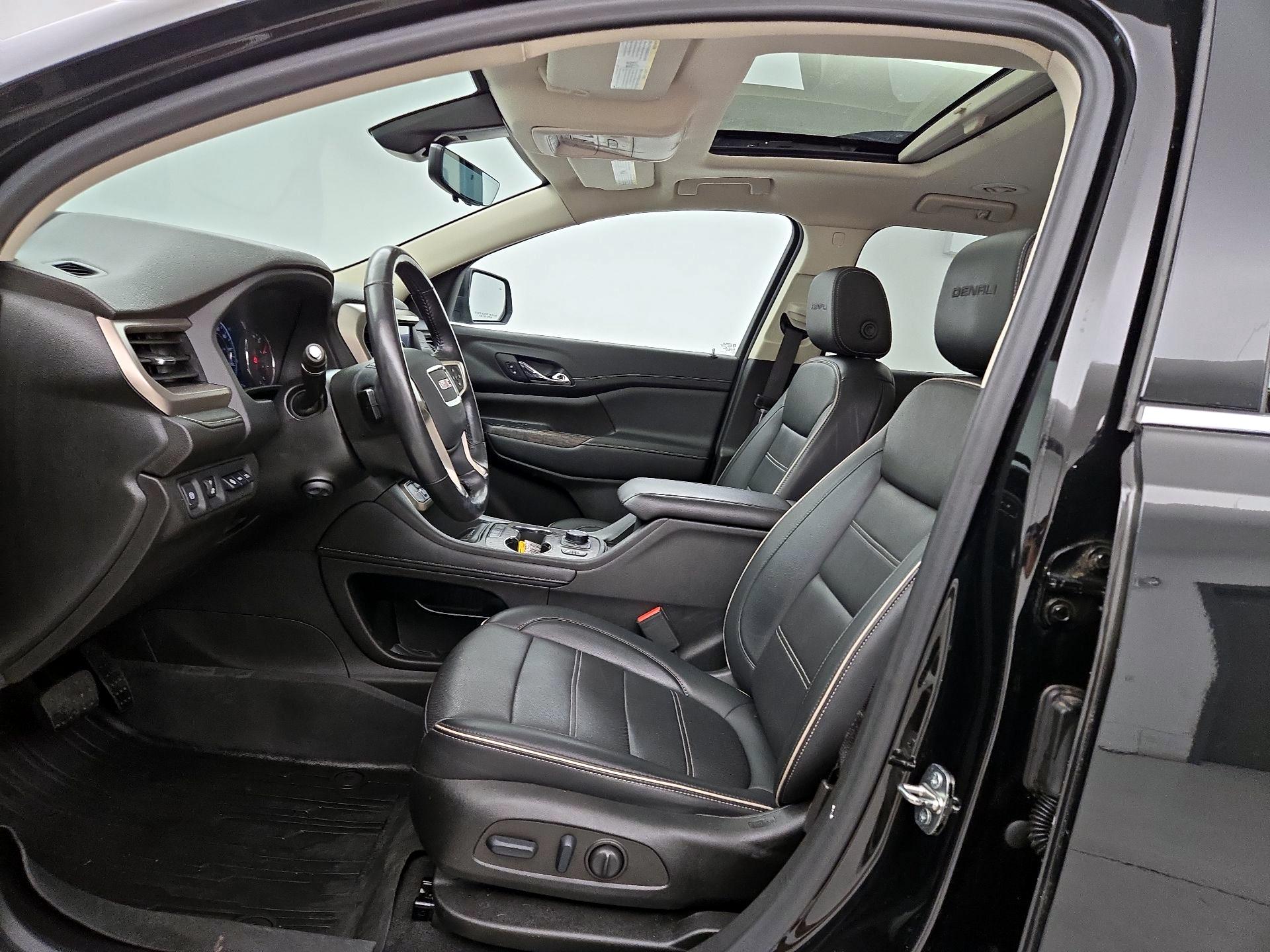 Thumbnail: 2022 GMC Acadia - 11