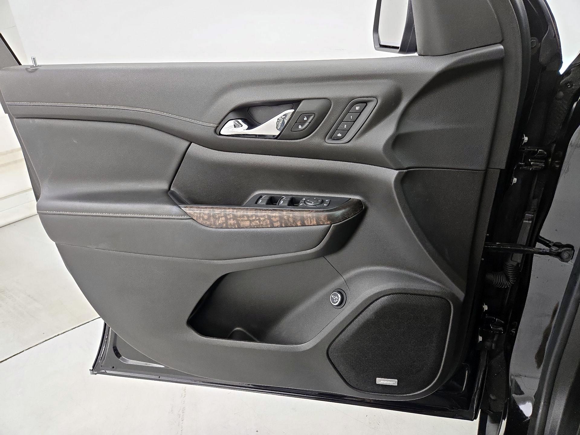 Thumbnail: 2022 GMC Acadia - 12