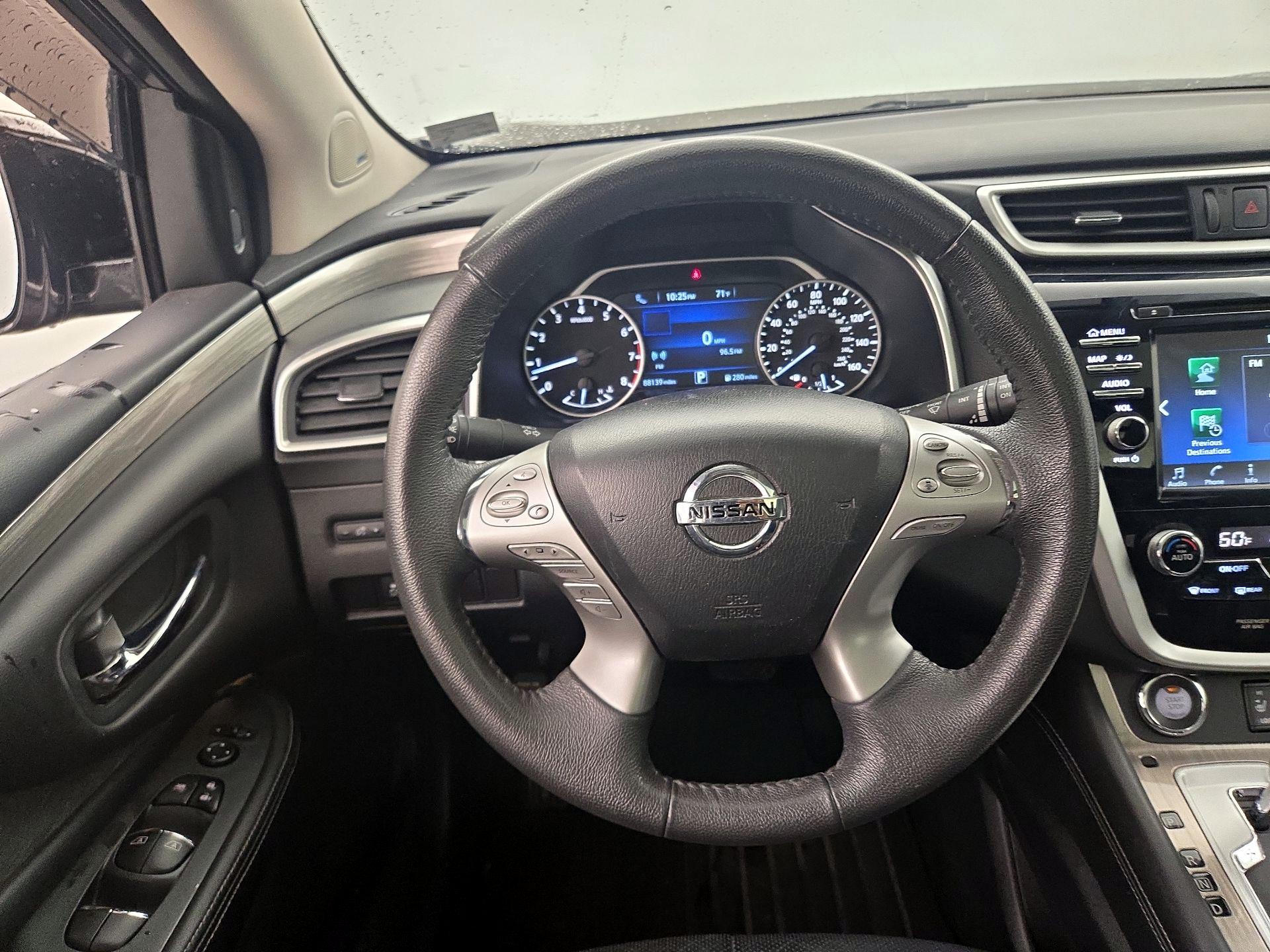 Thumbnail: 2016 Nissan Murano - 10