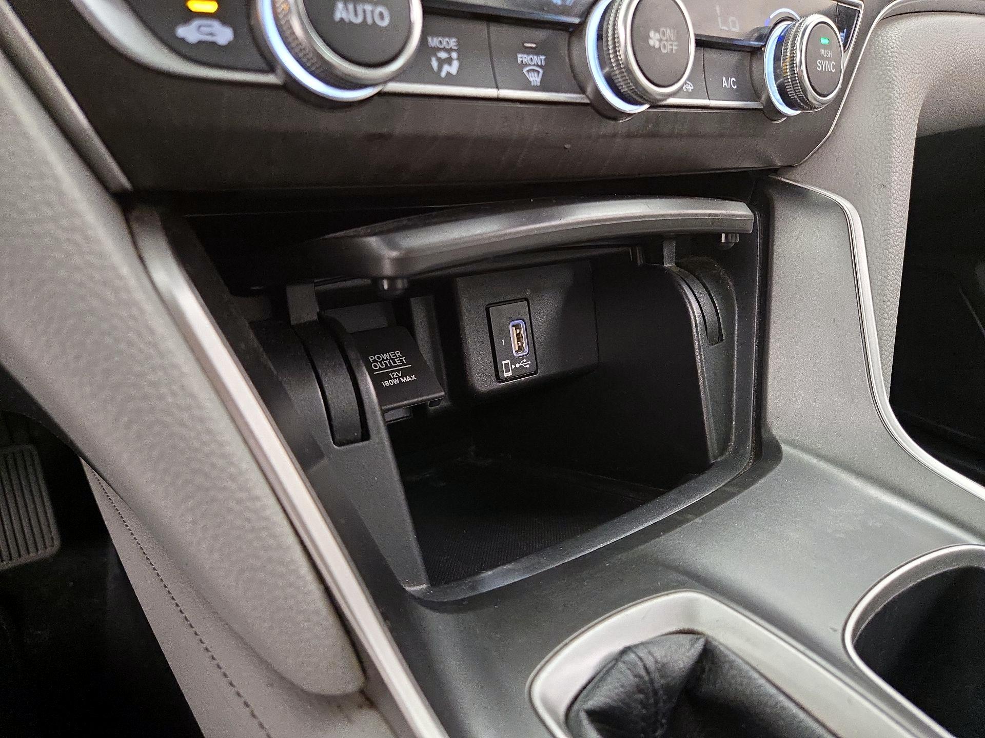Thumbnail: 2020 Honda Accord - 18