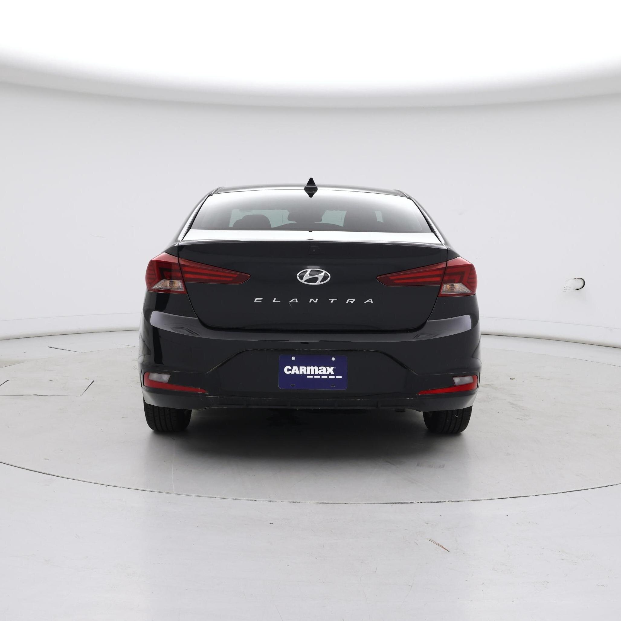 Thumbnail: 2019 Hyundai Elantra - 6