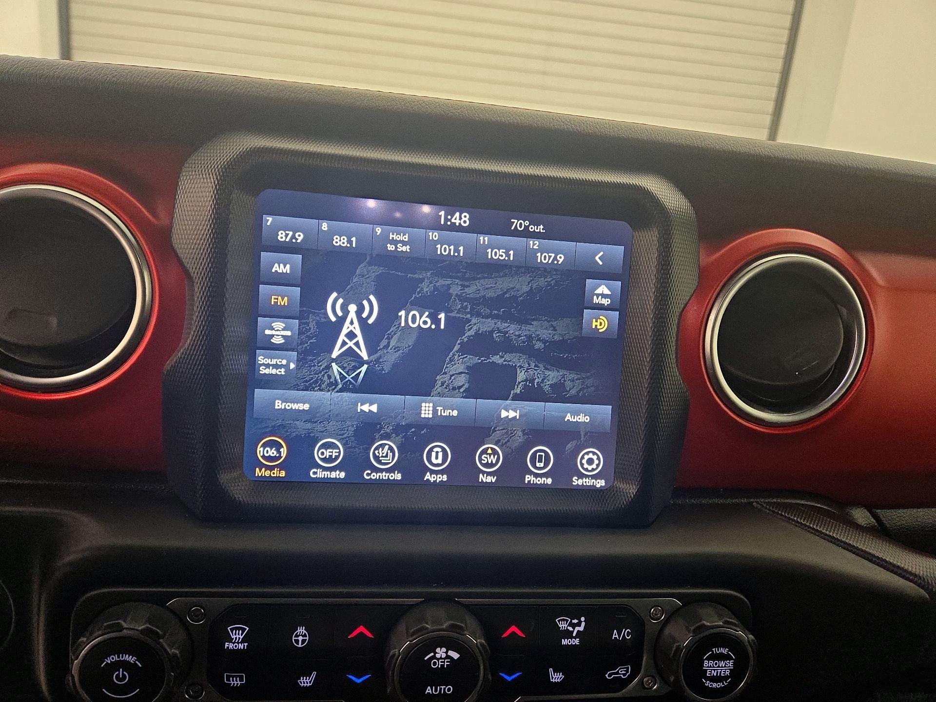 Thumbnail: 2021 Jeep Wrangler - 15