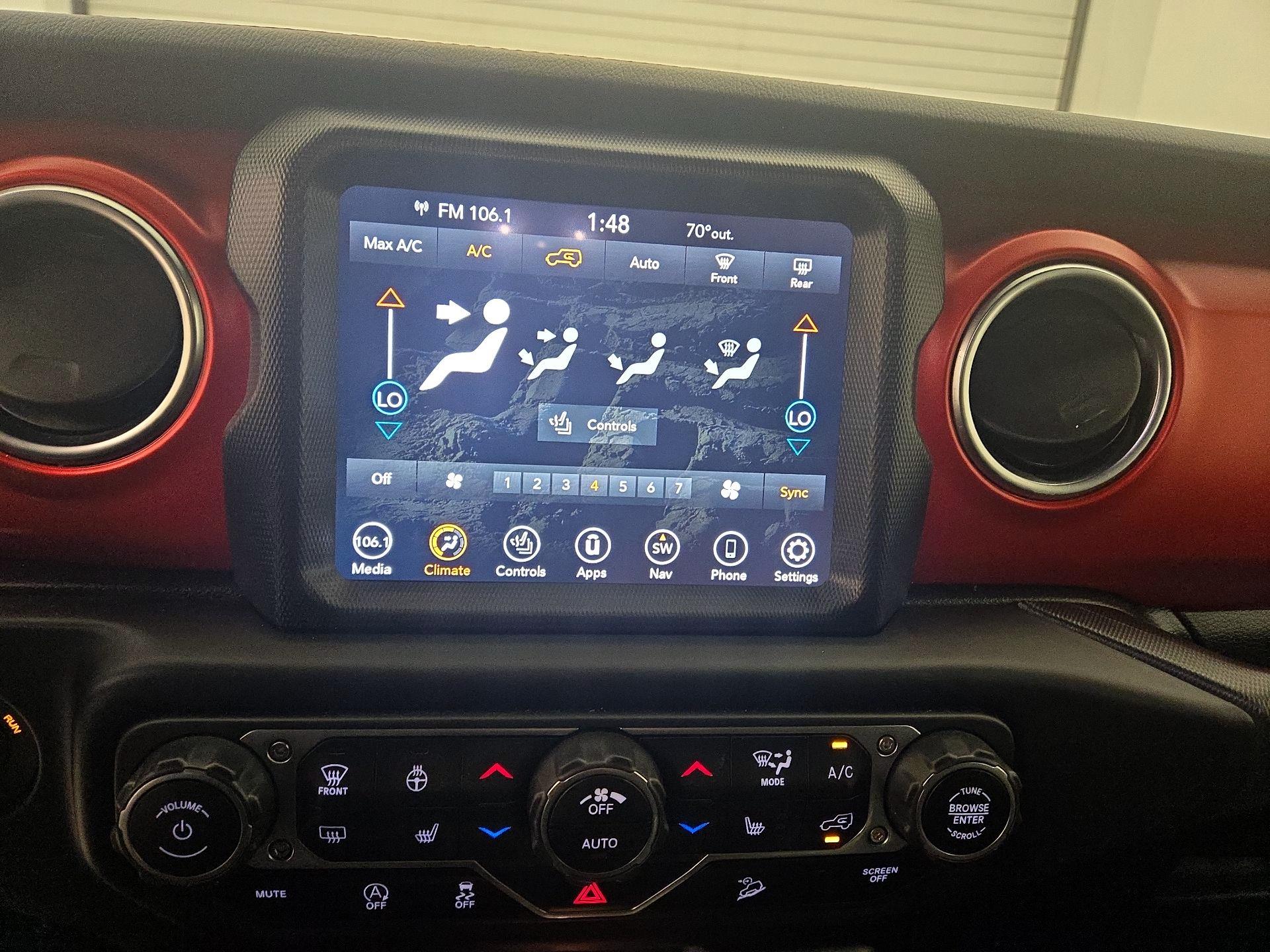 Thumbnail: 2021 Jeep Wrangler - 16