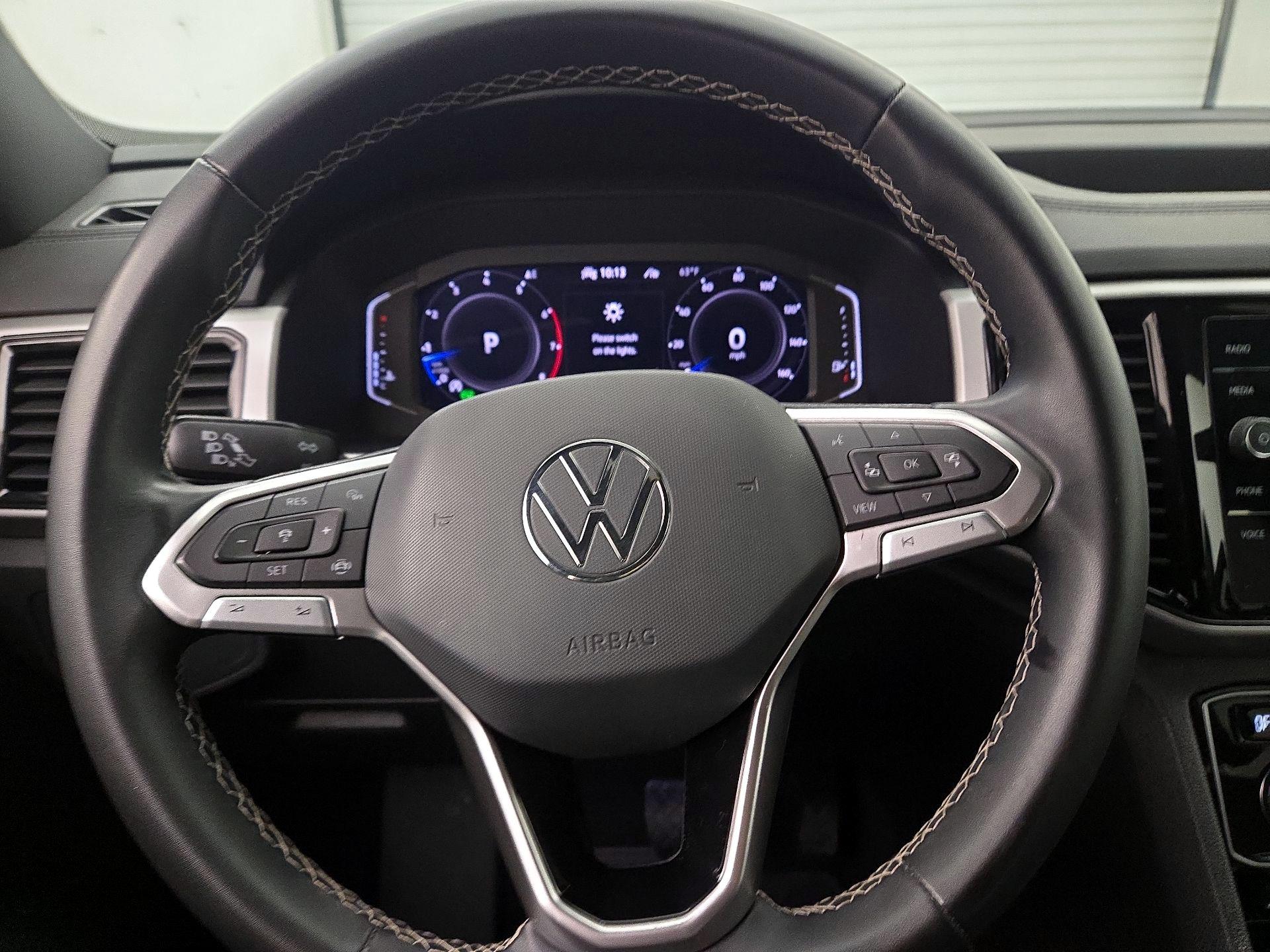 Thumbnail: 2022 Volkswagen Atlas - 10