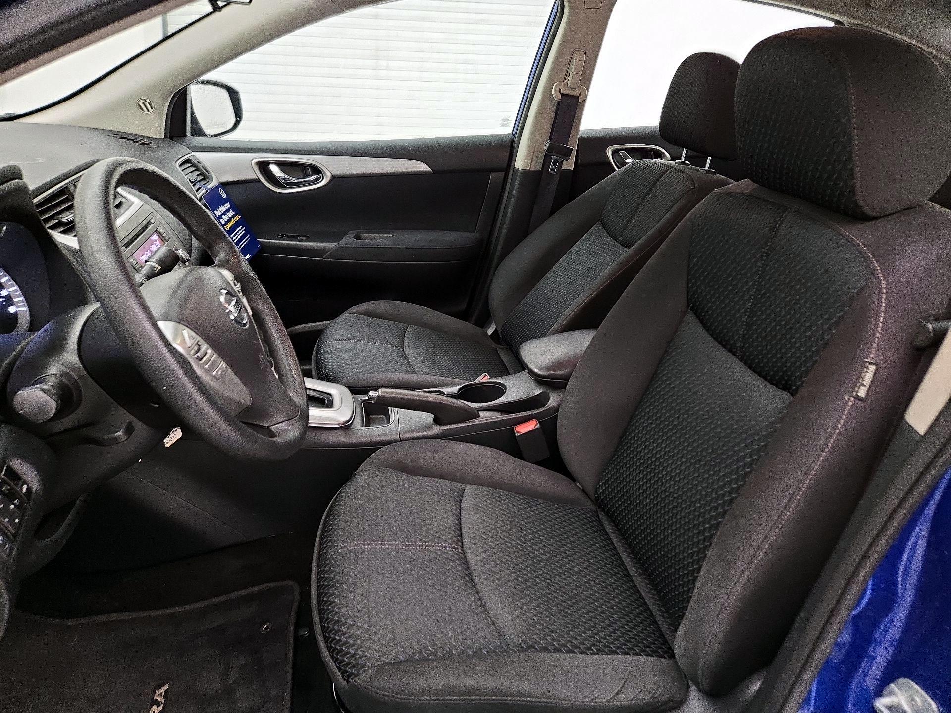 Thumbnail: 2014 Nissan Sentra - 11
