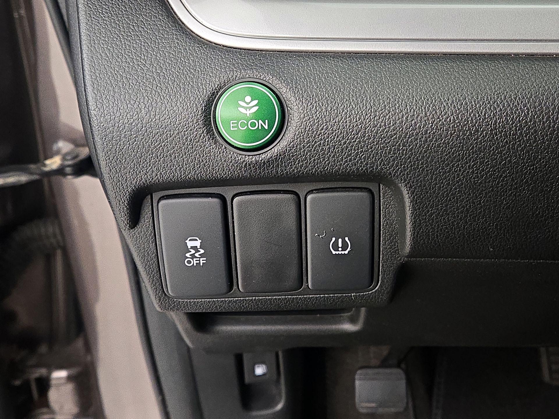 Thumbnail: 2015 Honda CR-V - 13