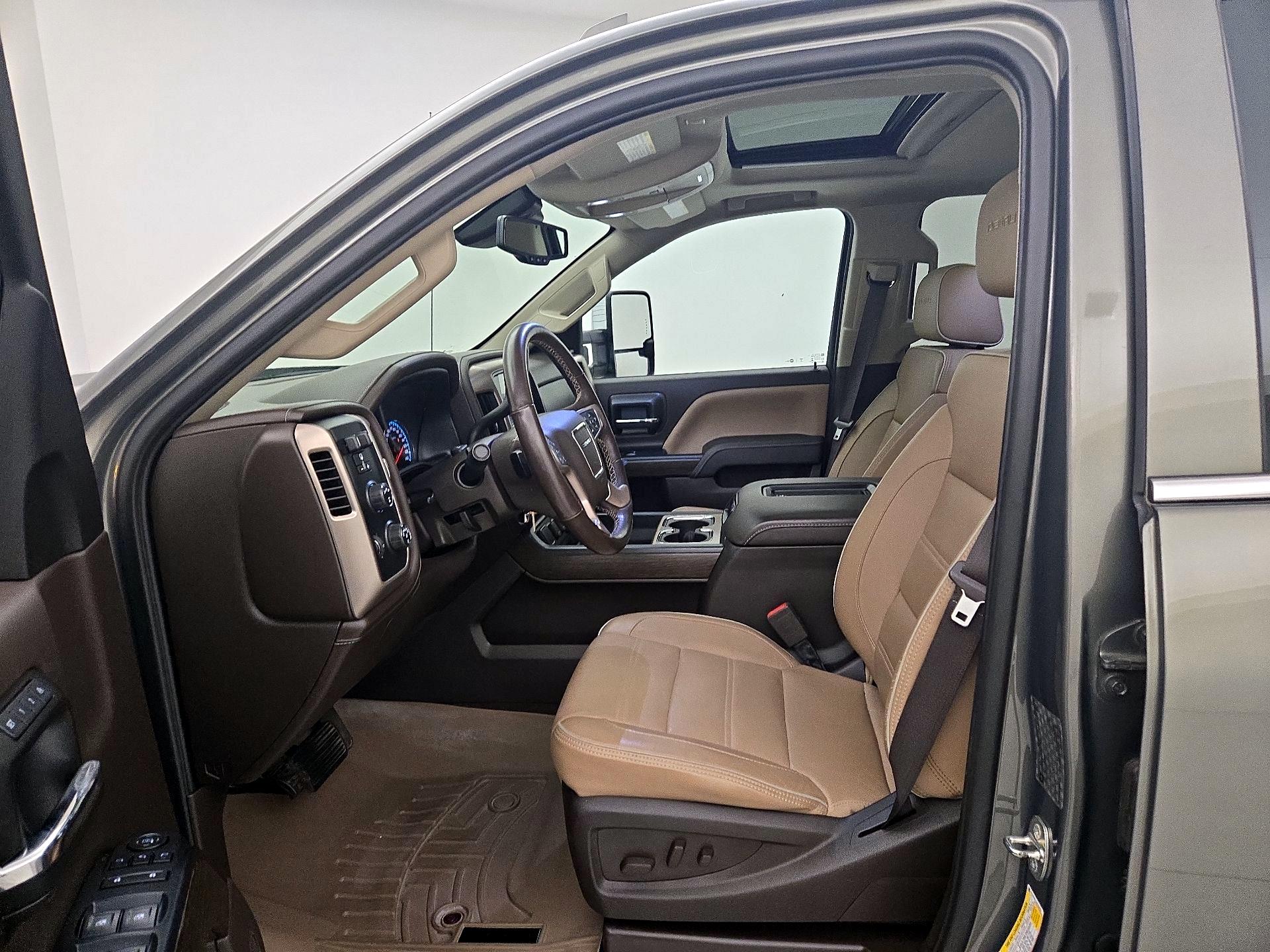 Thumbnail: 2018 GMC Sierra 3500 - 11