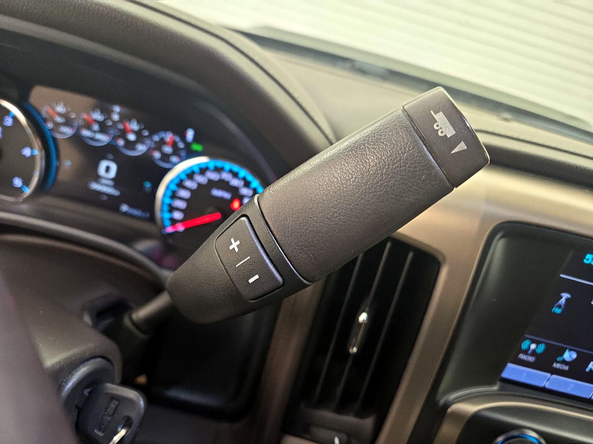 Thumbnail: 2018 GMC Sierra 3500 - 17