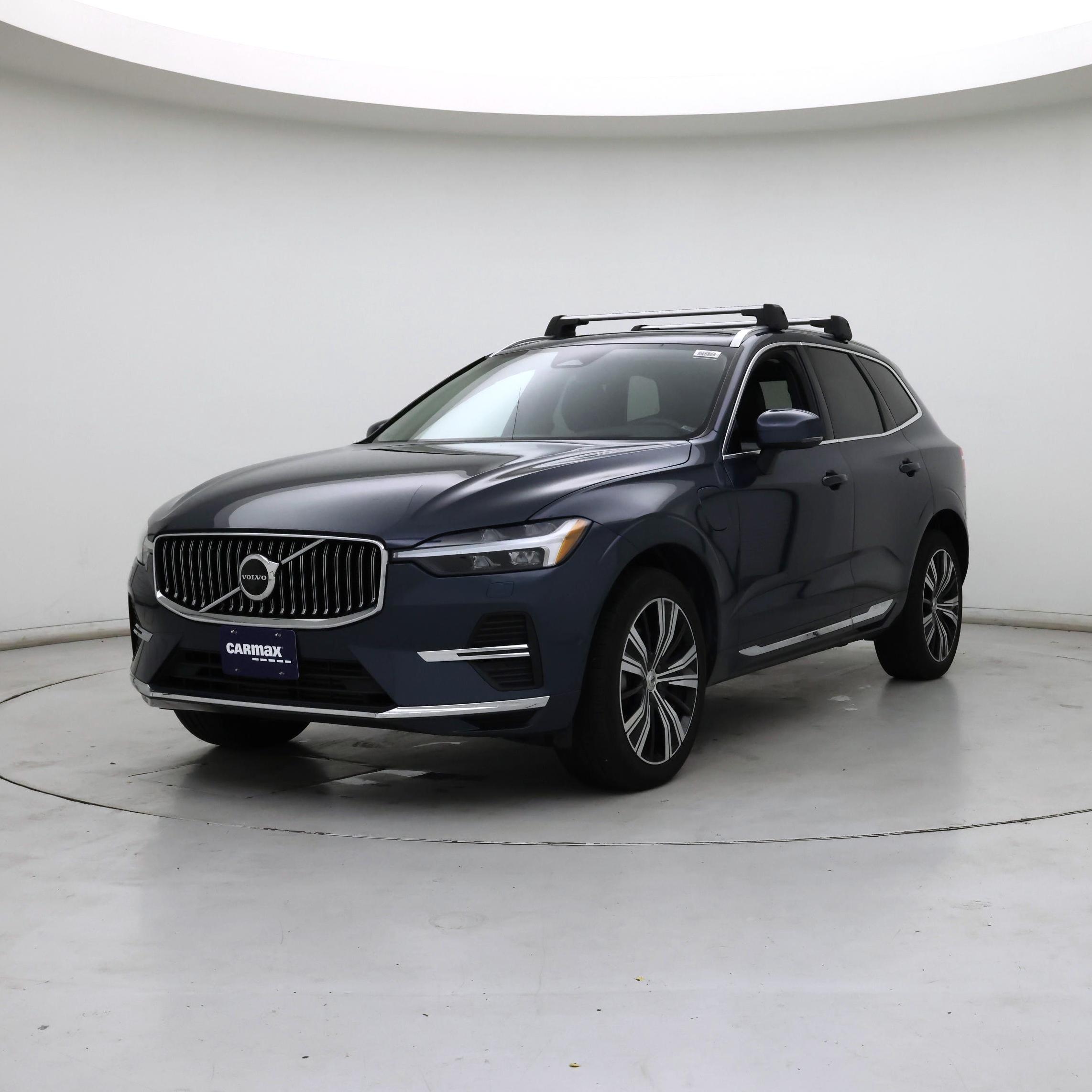 Thumbnail: 2023 Volvo XC60 - 4