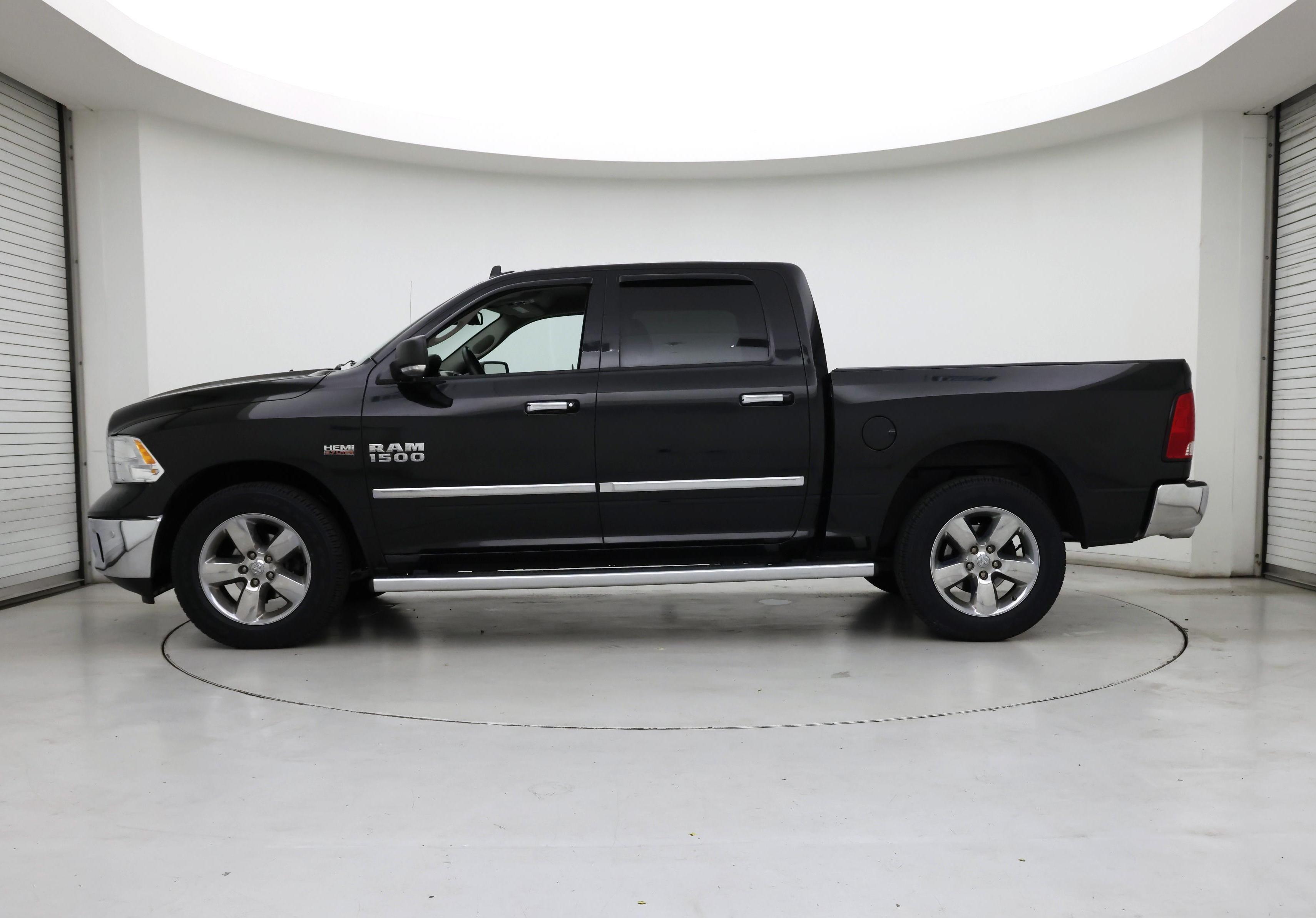 Thumbnail: 2017 RAM 1500 - 3