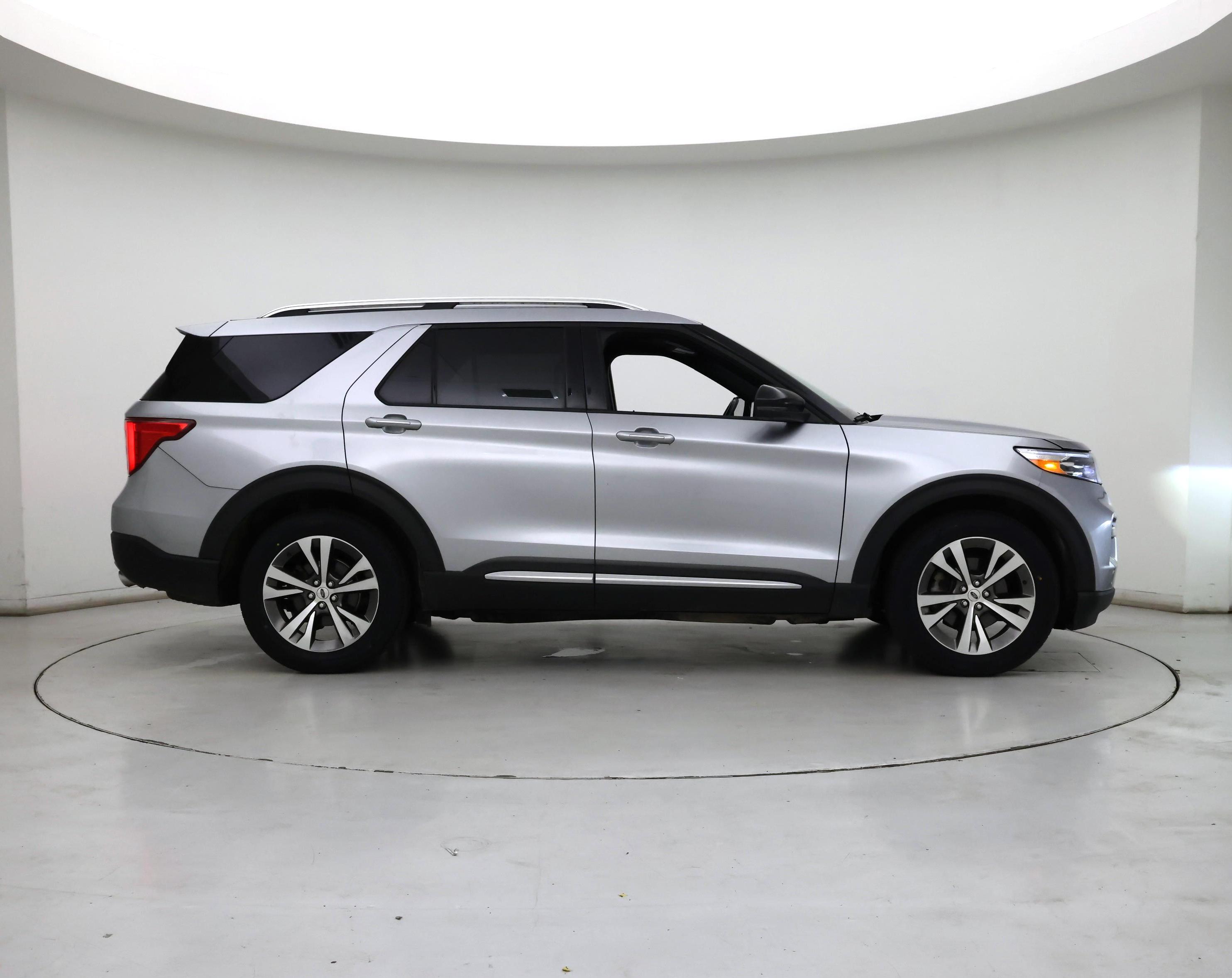 Thumbnail: 2019 Chevrolet Traverse - 7
