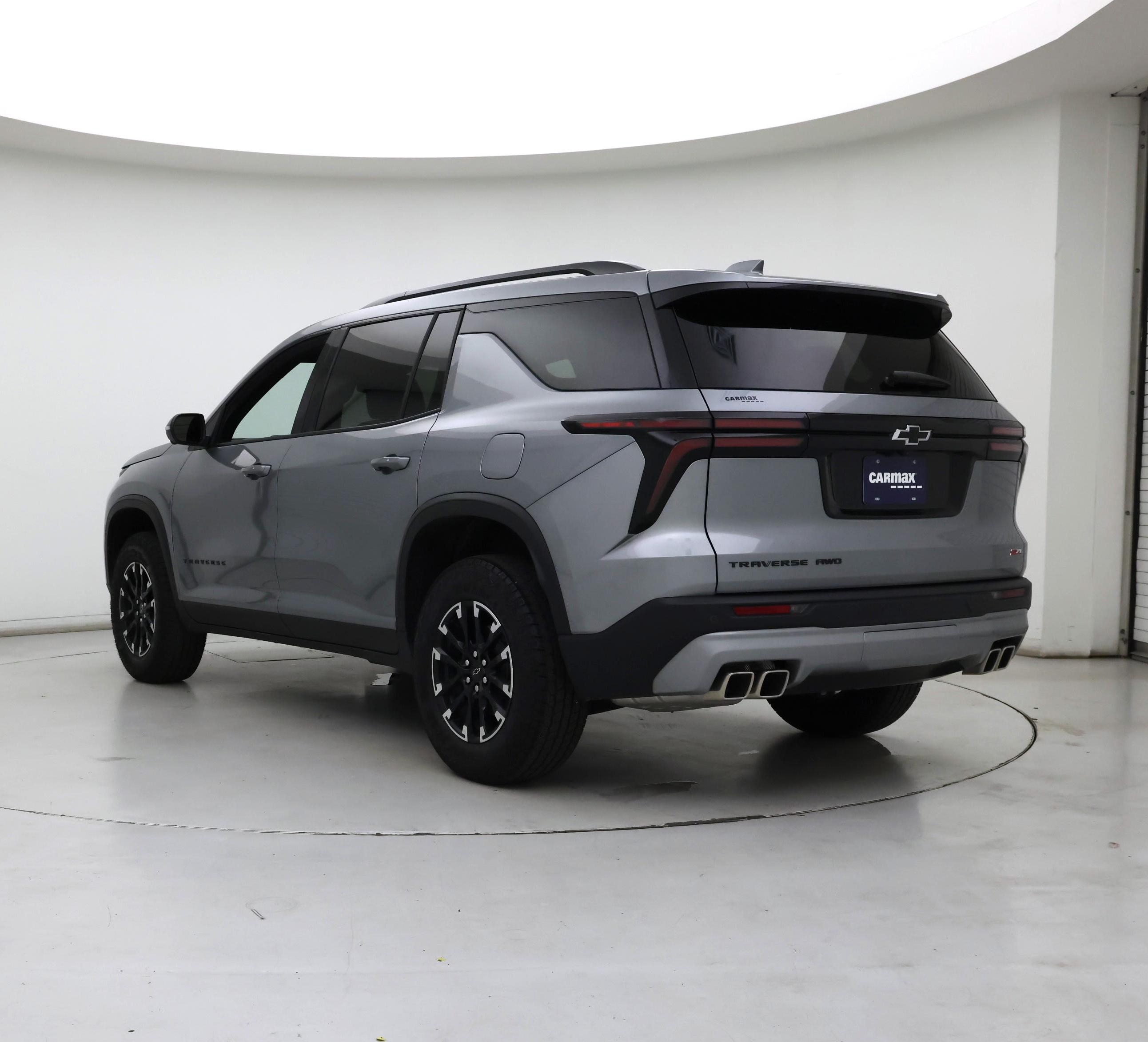 Thumbnail: 2025 Chevrolet Traverse - 2