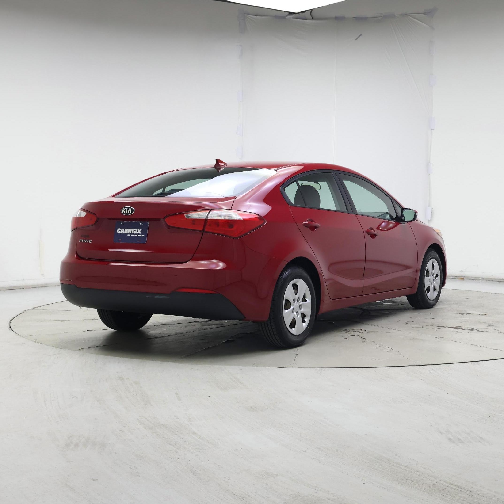Thumbnail: 2015 Kia Forte - 8