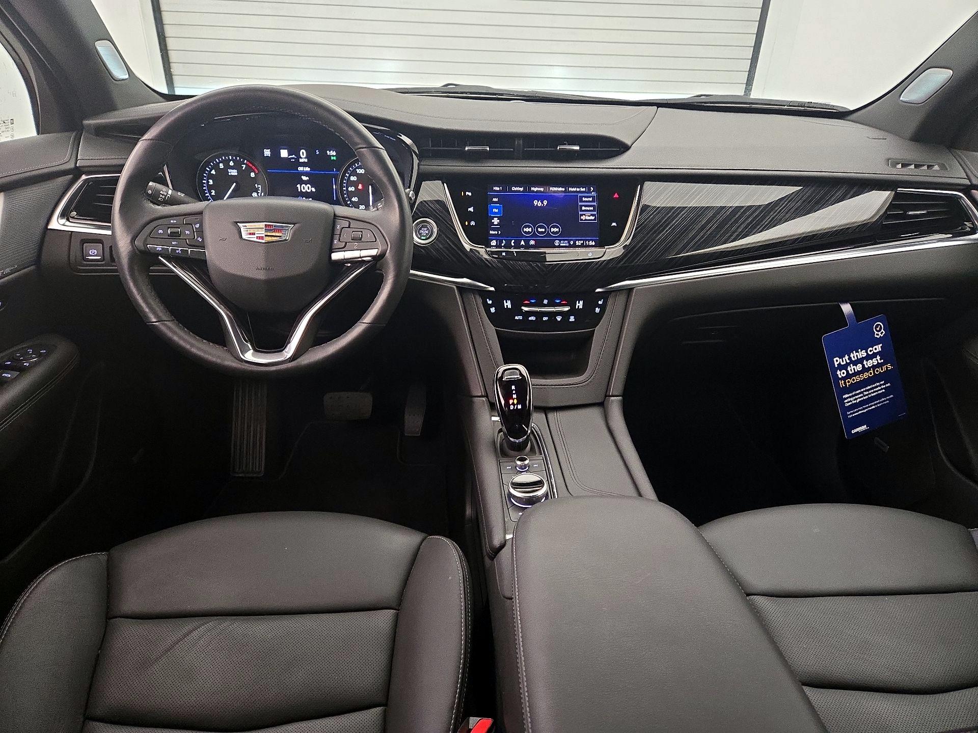 Thumbnail: 2023 Cadillac XT6 - 9