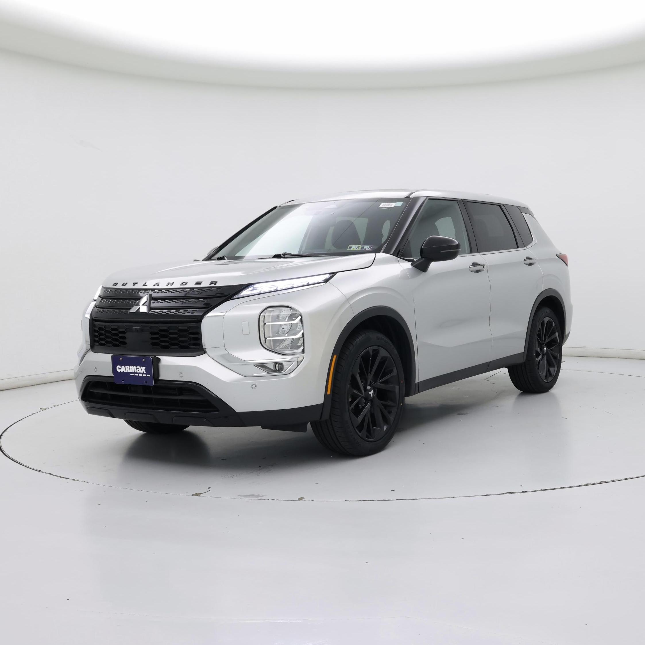 Thumbnail: 2022 Mitsubishi Outlander - 4