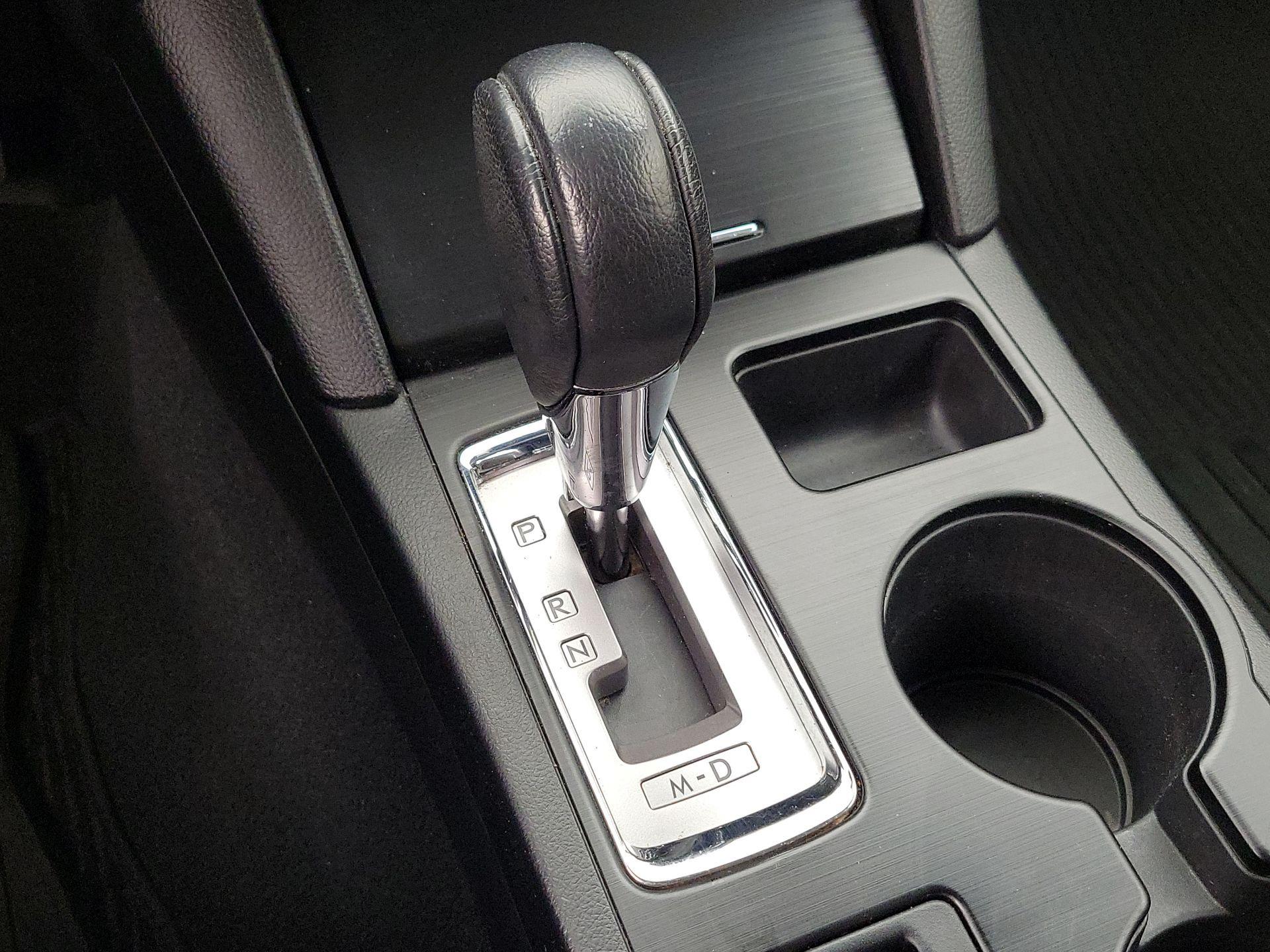 Thumbnail: 2016 Subaru Outback - 18
